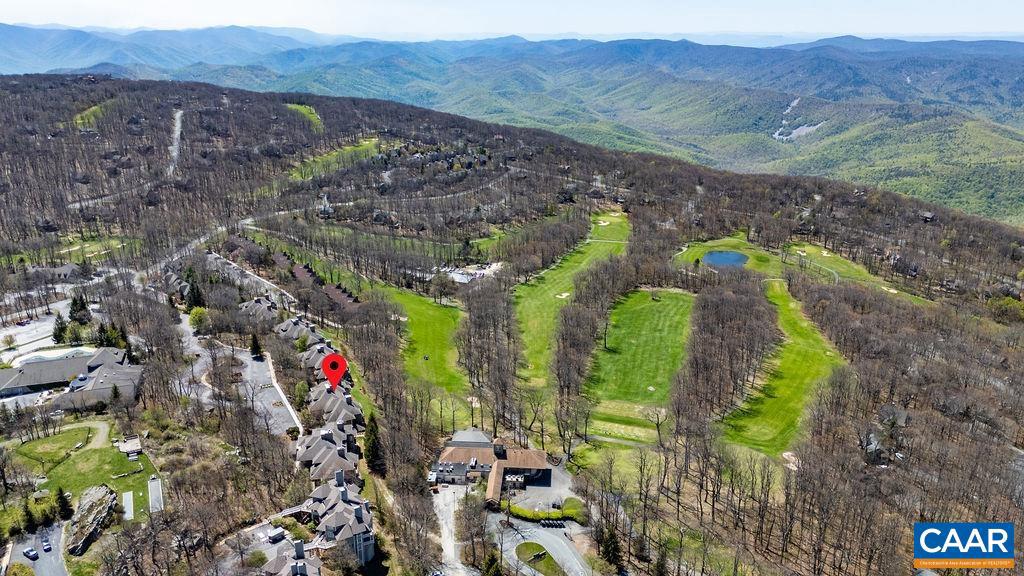 2070 STONE RIDGE CONDOS, WINTERGREEN, Virginia 22967, 3 Bedrooms Bedrooms, ,3 BathroomsBathrooms,Residential,For sale,2070 STONE RIDGE CONDOS,664823 MLS # 664823
