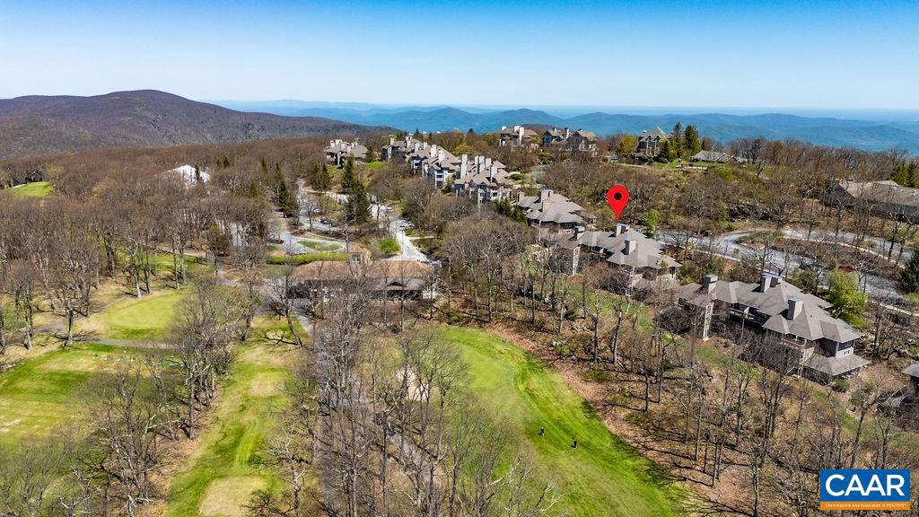 2070 STONE RIDGE CONDOS, WINTERGREEN, Virginia 22967, 3 Bedrooms Bedrooms, ,3 BathroomsBathrooms,Residential,For sale,2070 STONE RIDGE CONDOS,664823 MLS # 664823