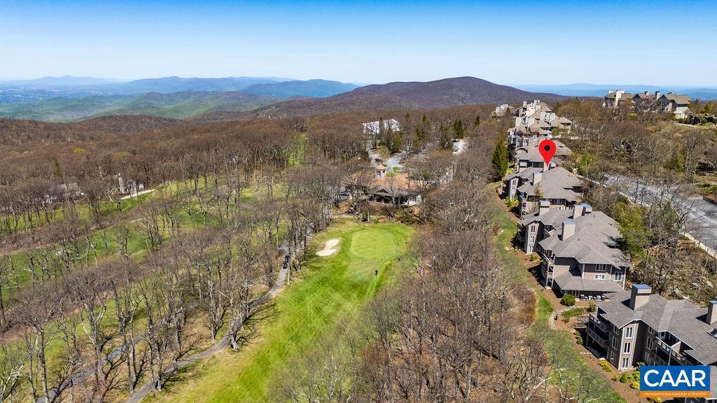 2070 STONE RIDGE CONDOS, WINTERGREEN, Virginia 22967, 3 Bedrooms Bedrooms, ,3 BathroomsBathrooms,Residential,For sale,2070 STONE RIDGE CONDOS,664823 MLS # 664823