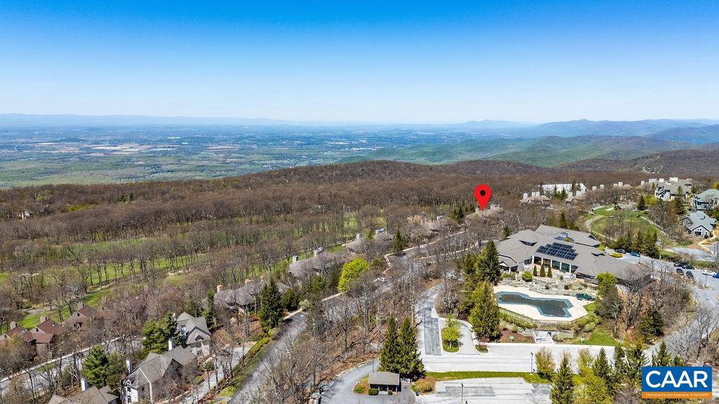 2070 STONE RIDGE CONDOS, WINTERGREEN, Virginia 22967, 3 Bedrooms Bedrooms, ,3 BathroomsBathrooms,Residential,For sale,2070 STONE RIDGE CONDOS,664823 MLS # 664823