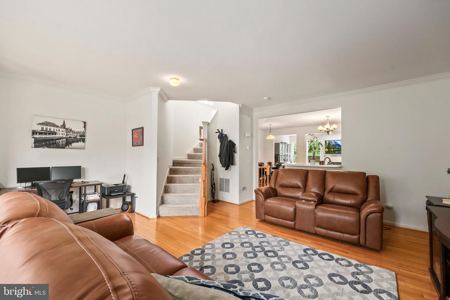 1422 BIRD WATCH CT, WOODBRIDGE, Virginia 22191, 3 Bedrooms Bedrooms, ,2 BathroomsBathrooms,Residential,For sale,1422 BIRD WATCH CT,VAPW2095304 MLS # VAPW2095304