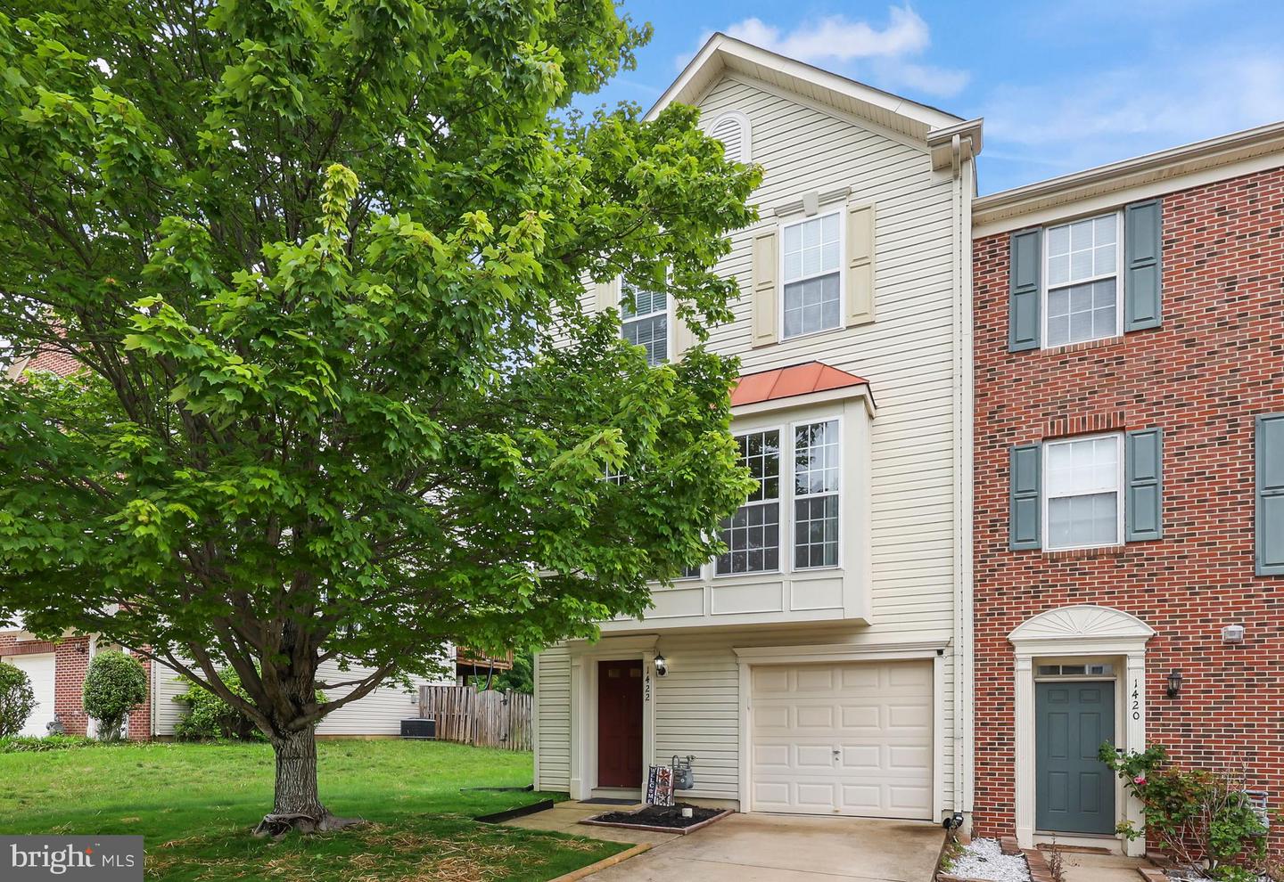 1422 BIRD WATCH CT, WOODBRIDGE, Virginia 22191, 3 Bedrooms Bedrooms, ,2 BathroomsBathrooms,Residential,For sale,1422 BIRD WATCH CT,VAPW2095304 MLS # VAPW2095304