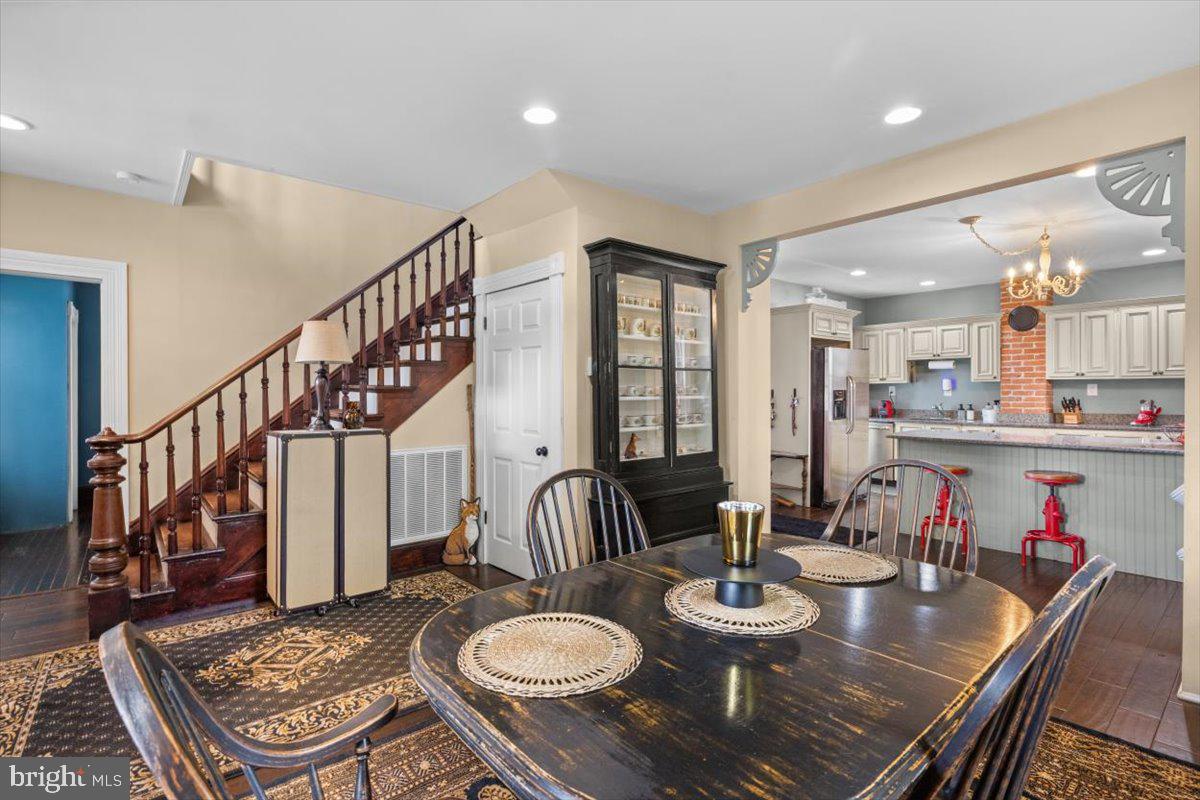116 W 17TH ST, FRONT ROYAL, Virginia 22630, 3 Bedrooms Bedrooms, ,1 BathroomBathrooms,Residential,For sale,116 W 17TH ST,VAWR2011228 MLS # VAWR2011228
