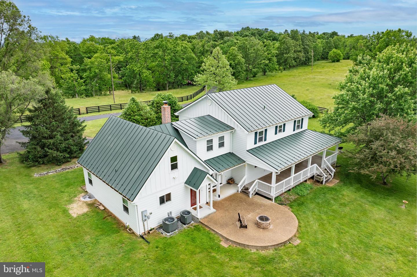 739 PIERCE RD, BERRYVILLE, Virginia 22611, 5 Bedrooms Bedrooms, ,3 BathroomsBathrooms,Residential,For sale,739 PIERCE RD,VACL2003768 MLS # VACL2003768