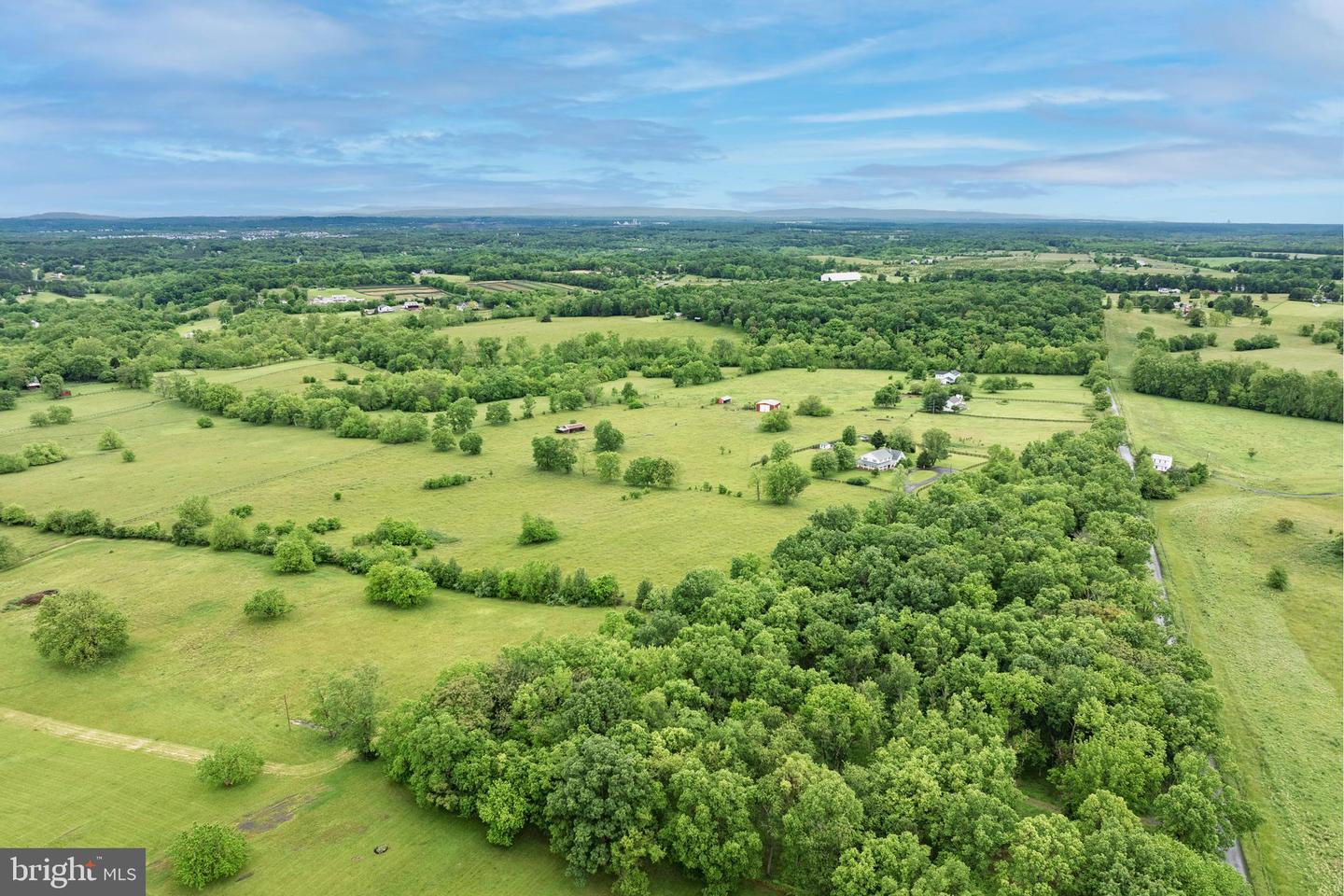 739 PIERCE RD, BERRYVILLE, Virginia 22611, 5 Bedrooms Bedrooms, ,3 BathroomsBathrooms,Residential,For sale,739 PIERCE RD,VACL2003768 MLS # VACL2003768