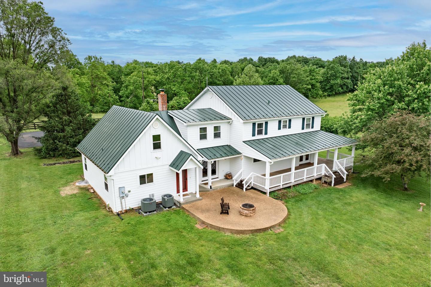 739 PIERCE RD, BERRYVILLE, Virginia 22611, 5 Bedrooms Bedrooms, ,3 BathroomsBathrooms,Residential,For sale,739 PIERCE RD,VACL2003768 MLS # VACL2003768