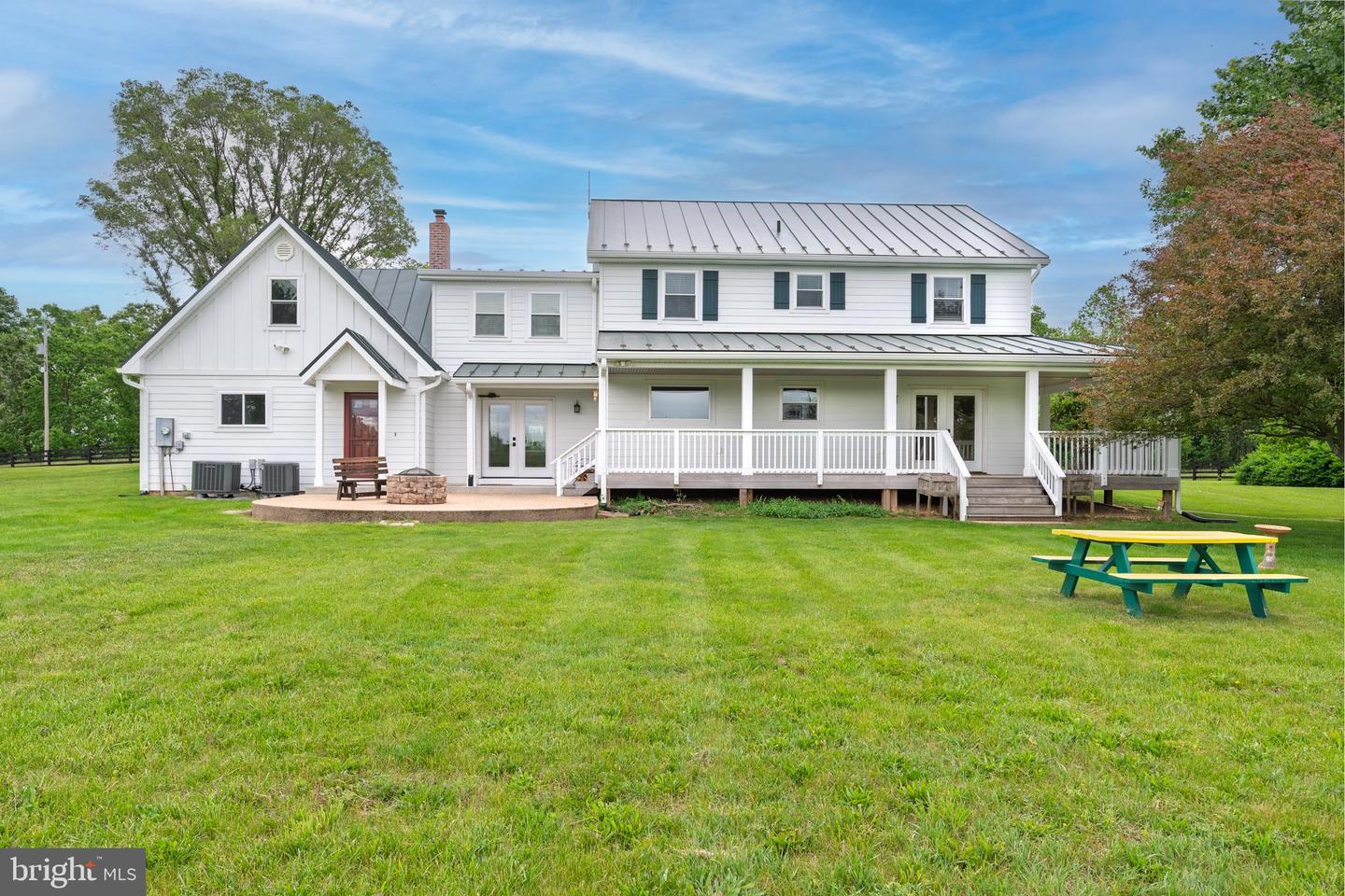 739 PIERCE RD, BERRYVILLE, Virginia 22611, 5 Bedrooms Bedrooms, ,3 BathroomsBathrooms,Residential,For sale,739 PIERCE RD,VACL2003768 MLS # VACL2003768