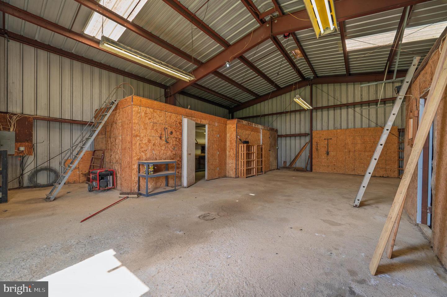 739 PIERCE RD, BERRYVILLE, Virginia 22611, 5 Bedrooms Bedrooms, ,3 BathroomsBathrooms,Residential,For sale,739 PIERCE RD,VACL2003768 MLS # VACL2003768