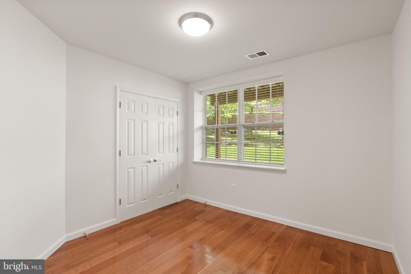 13800 BREEZY RIDGE WAY #101, WOODBRIDGE, Virginia 22191, 3 Bedrooms Bedrooms, ,2 BathroomsBathrooms,Residential,For sale,13800 BREEZY RIDGE WAY #101,VAPW2095276 MLS # VAPW2095276