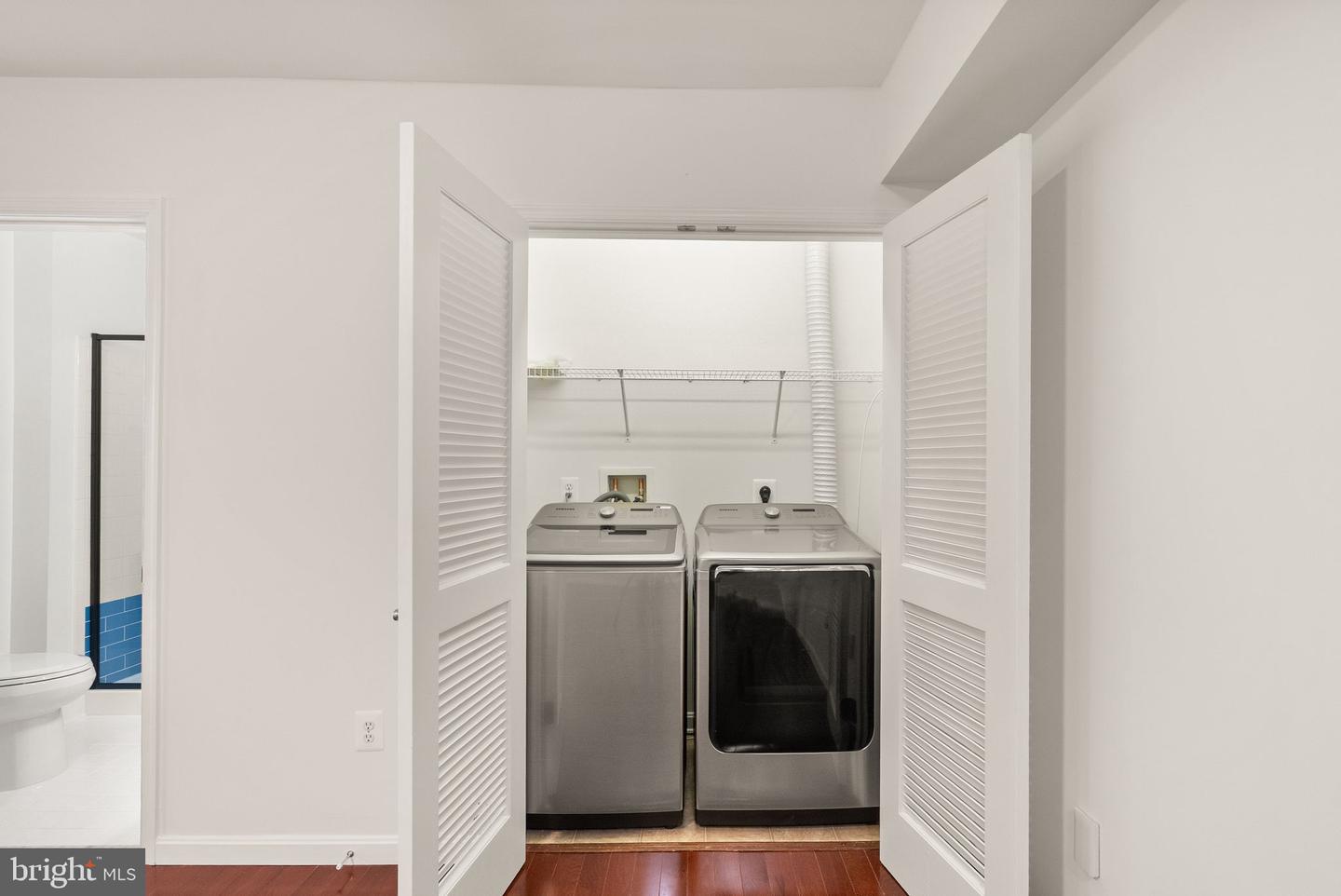 13800 BREEZY RIDGE WAY #101, WOODBRIDGE, Virginia 22191, 3 Bedrooms Bedrooms, ,2 BathroomsBathrooms,Residential,For sale,13800 BREEZY RIDGE WAY #101,VAPW2095276 MLS # VAPW2095276