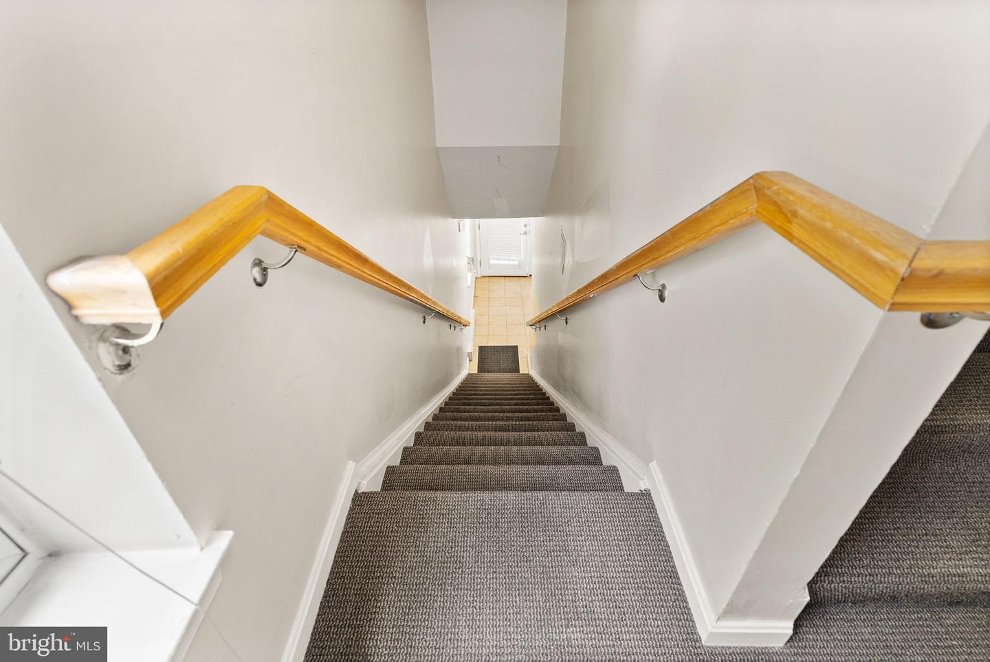 13800 BREEZY RIDGE WAY #101, WOODBRIDGE, Virginia 22191, 3 Bedrooms Bedrooms, ,2 BathroomsBathrooms,Residential,For sale,13800 BREEZY RIDGE WAY #101,VAPW2095276 MLS # VAPW2095276