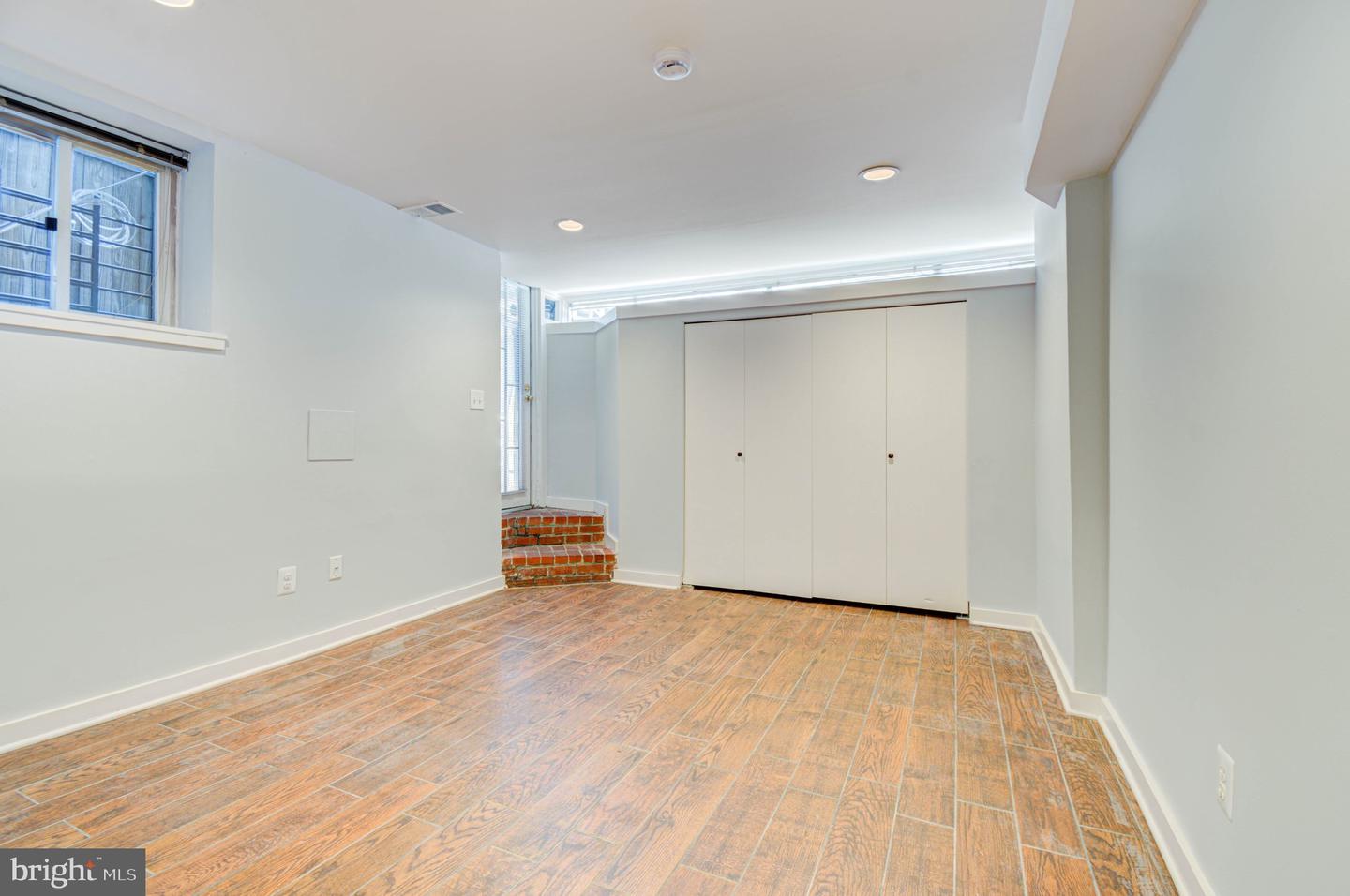 1726 U ST NW #1, WASHINGTON, District Of Columbia 20009, 2 Bedrooms Bedrooms, ,2 BathroomsBathrooms,Residential,For sale,1726 U ST NW #1,DCDC2201928 MLS # DCDC2201928