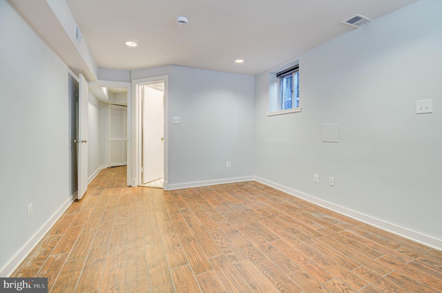 1726 U ST NW #1, WASHINGTON, District Of Columbia 20009, 2 Bedrooms Bedrooms, ,2 BathroomsBathrooms,Residential,For sale,1726 U ST NW #1,DCDC2201928 MLS # DCDC2201928