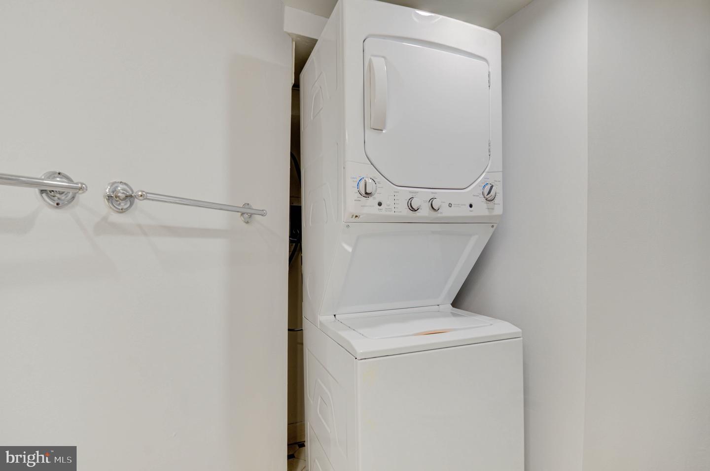 1726 U ST NW #1, WASHINGTON, District Of Columbia 20009, 2 Bedrooms Bedrooms, ,2 BathroomsBathrooms,Residential,For sale,1726 U ST NW #1,DCDC2201928 MLS # DCDC2201928
