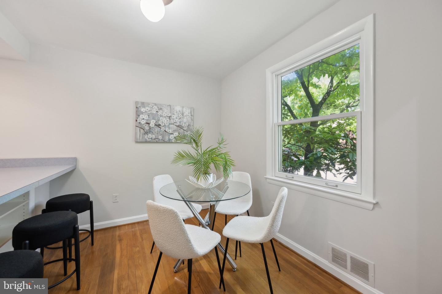 3538 YUMA ST NW, WASHINGTON, District Of Columbia 20008, 4 Bedrooms Bedrooms, ,4 BathroomsBathrooms,Residential,For sale,3538 YUMA ST NW,DCDC2201932 MLS # DCDC2201932