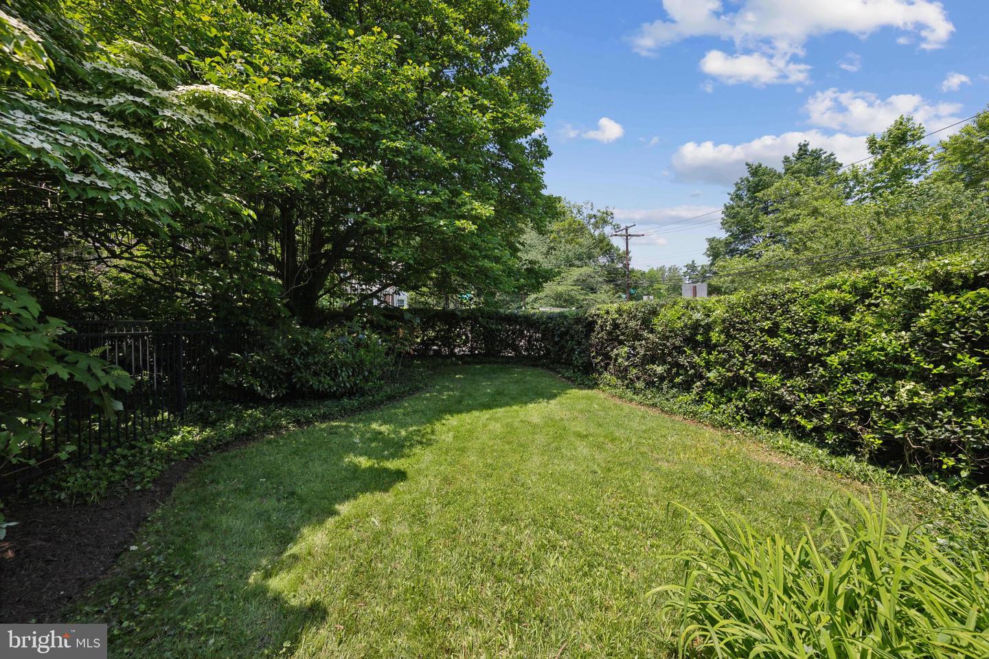 3538 YUMA ST NW, WASHINGTON, District Of Columbia 20008, 4 Bedrooms Bedrooms, ,4 BathroomsBathrooms,Residential,For sale,3538 YUMA ST NW,DCDC2201932 MLS # DCDC2201932
