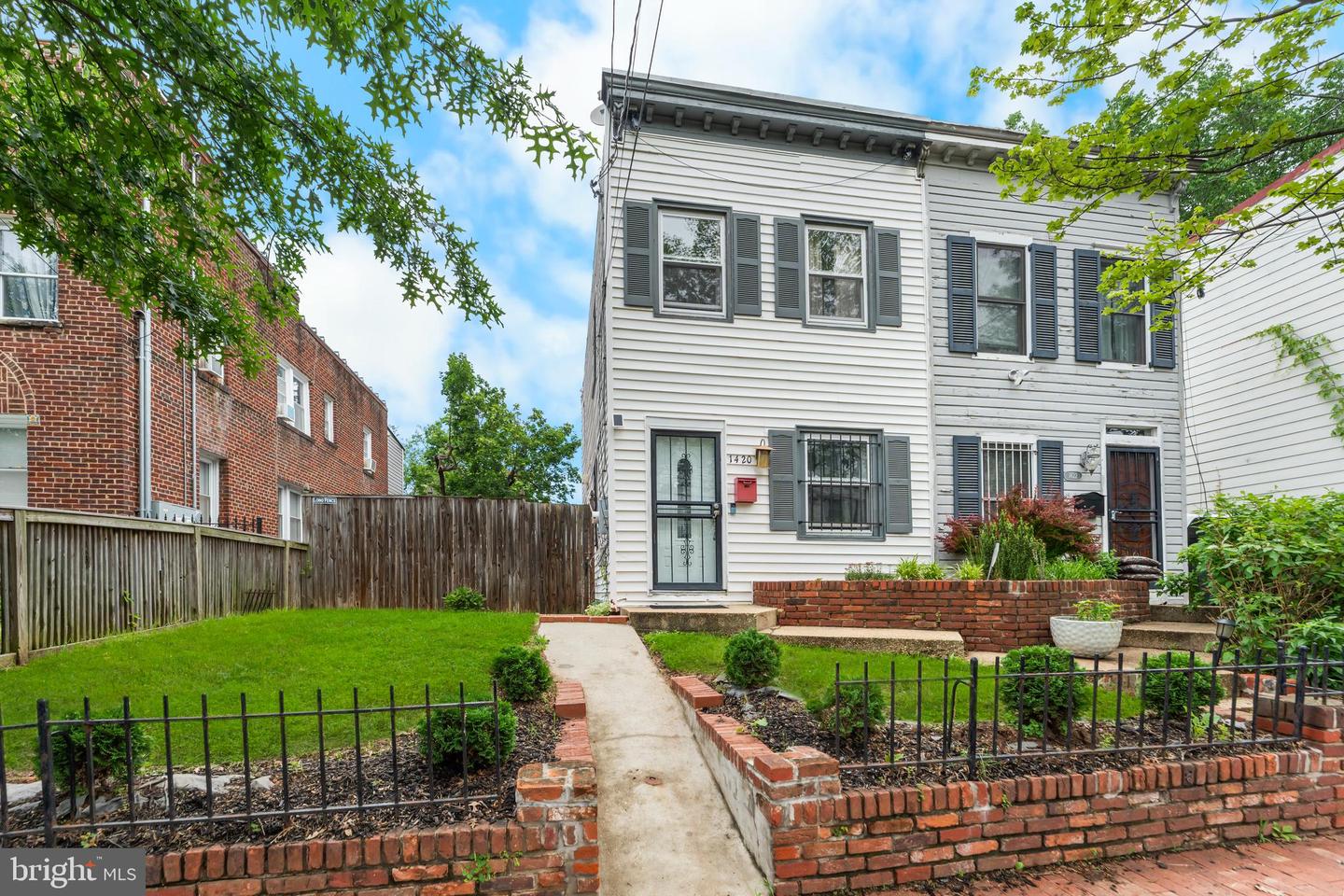 1420 V ST SE, WASHINGTON, District Of Columbia 20020, 2 Bedrooms Bedrooms, ,1 BathroomBathrooms,Residential,For sale,1420 V ST SE,DCDC2201934 MLS # DCDC2201934