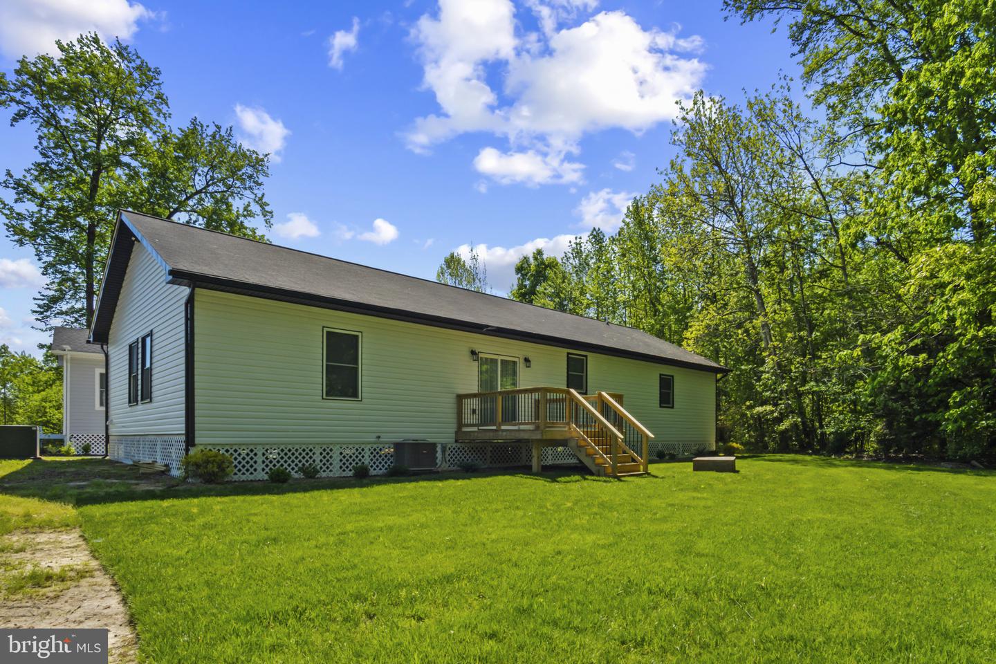 4319 HADAMAR RD, SPOTSYLVANIA, Virginia 22551, 5 Bedrooms Bedrooms, ,3 BathroomsBathrooms,Residential,For sale,4319 HADAMAR RD,VASP2033342 MLS # VASP2033342