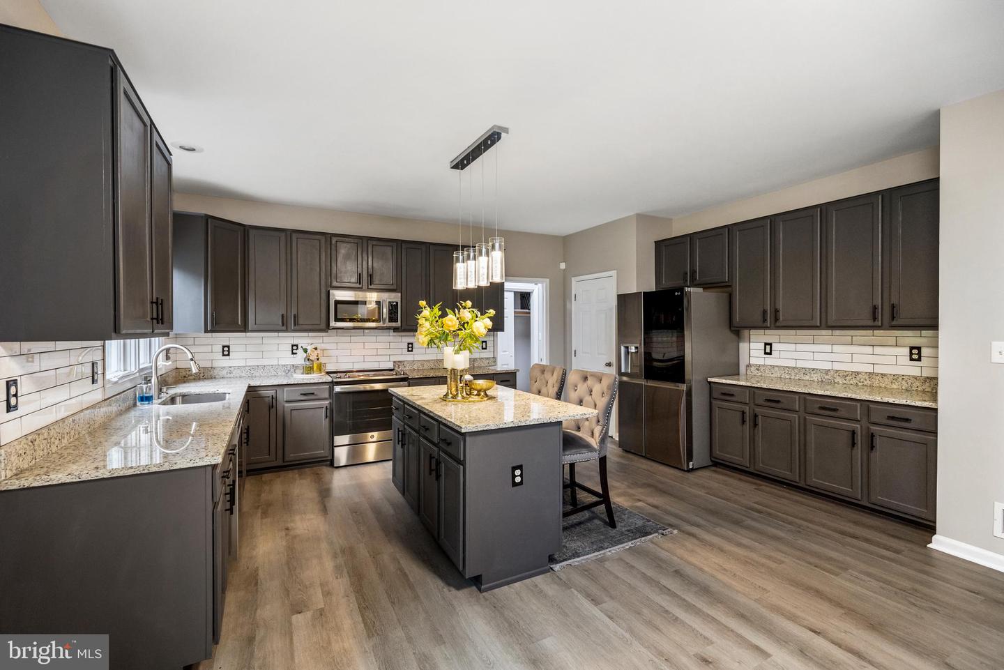 12353 SILENT WOLF DR, MANASSAS, Virginia 20112, 4 Bedrooms Bedrooms, ,2 BathroomsBathrooms,Residential,For sale,12353 SILENT WOLF DR,VAPW2095286 MLS # VAPW2095286