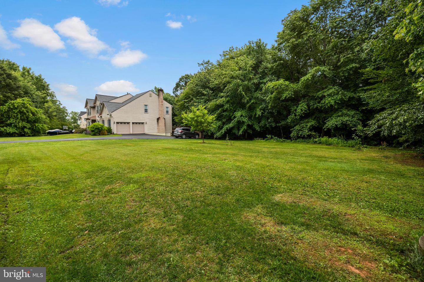 12353 SILENT WOLF DR, MANASSAS, Virginia 20112, 4 Bedrooms Bedrooms, ,2 BathroomsBathrooms,Residential,For sale,12353 SILENT WOLF DR,VAPW2095286 MLS # VAPW2095286