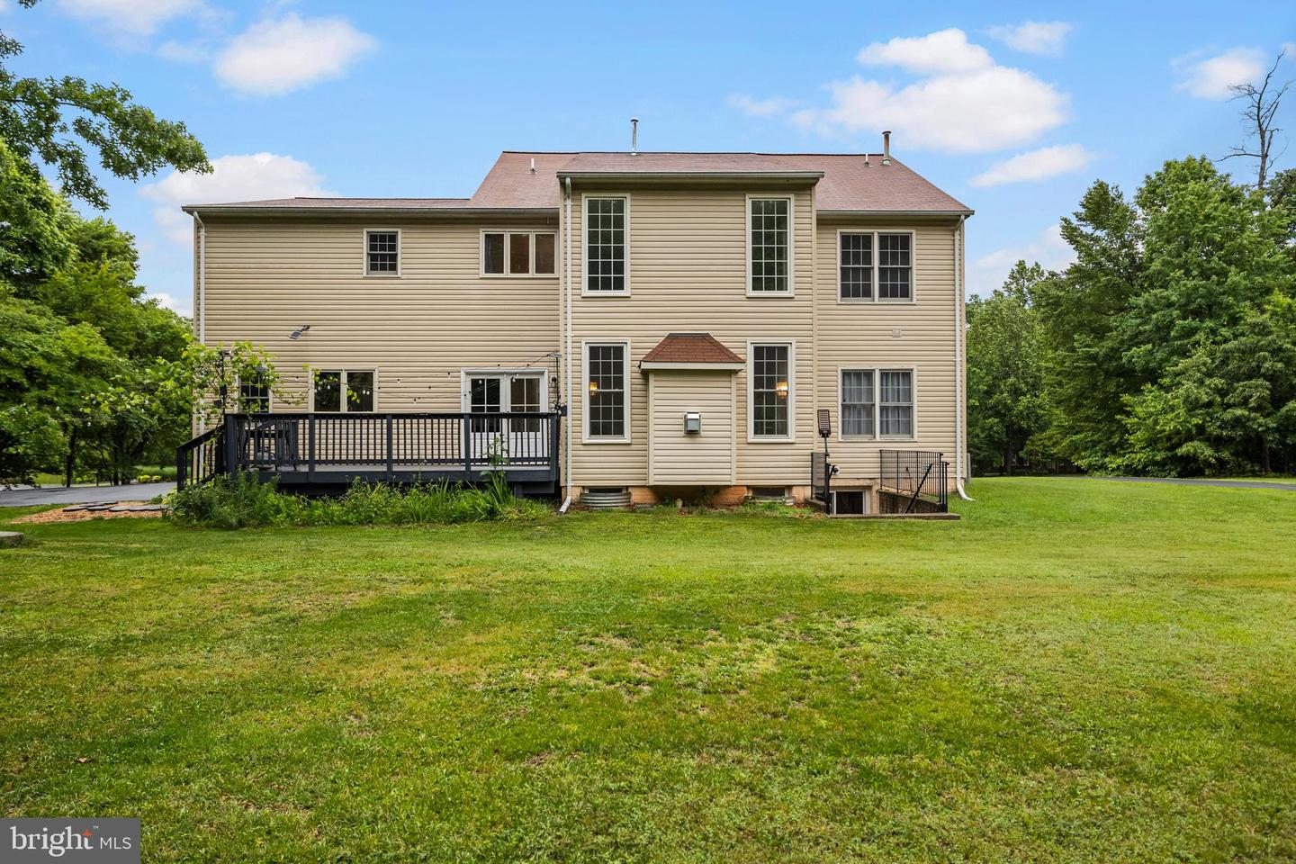 12353 SILENT WOLF DR, MANASSAS, Virginia 20112, 4 Bedrooms Bedrooms, ,2 BathroomsBathrooms,Residential,For sale,12353 SILENT WOLF DR,VAPW2095286 MLS # VAPW2095286