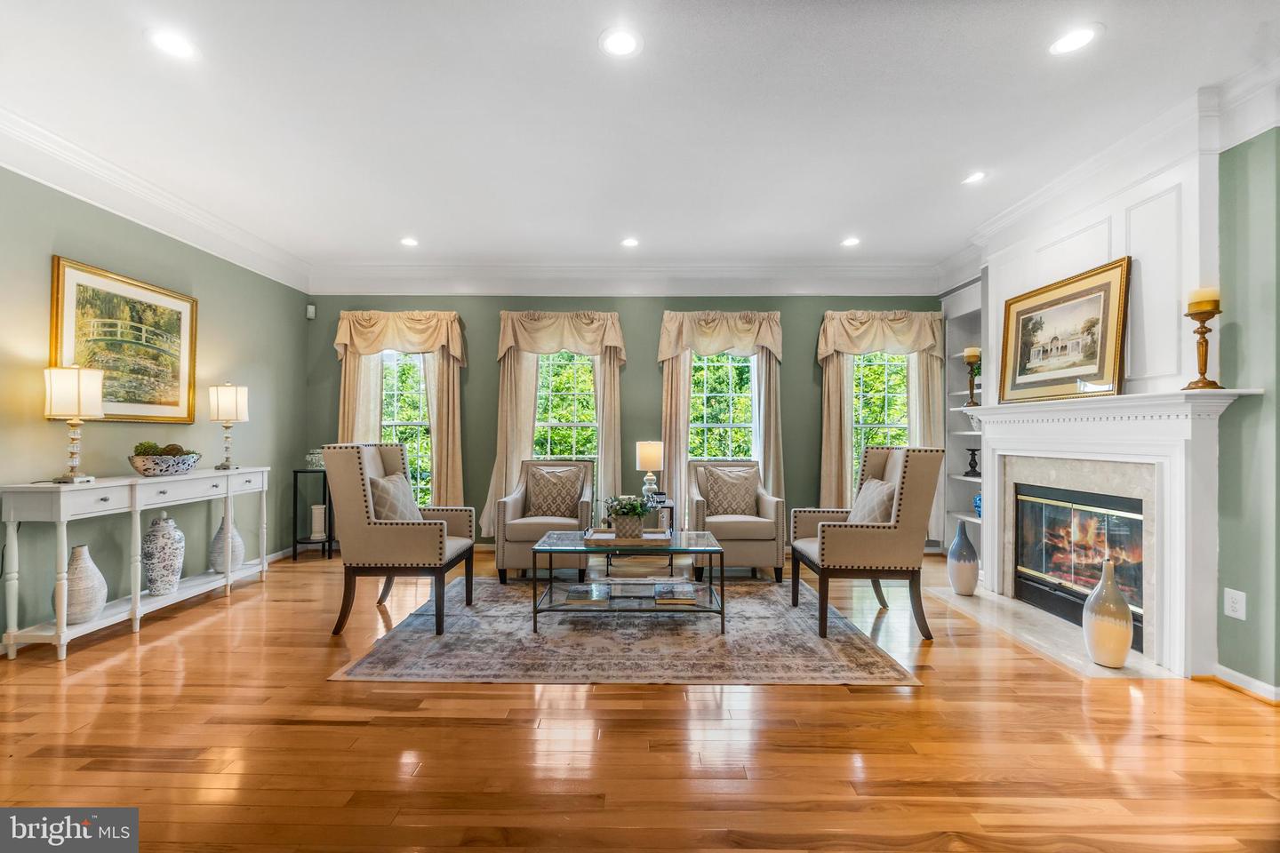 6249 AUBURN LEAF LN, ALEXANDRIA, Virginia 22312, 3 Bedrooms Bedrooms, ,2 BathroomsBathrooms,Residential,For sale,6249 AUBURN LEAF LN,VAFX2242750 MLS # VAFX2242750