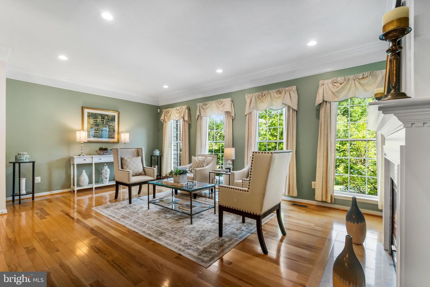 6249 AUBURN LEAF LN, ALEXANDRIA, Virginia 22312, 3 Bedrooms Bedrooms, ,2 BathroomsBathrooms,Residential,For sale,6249 AUBURN LEAF LN,VAFX2242750 MLS # VAFX2242750