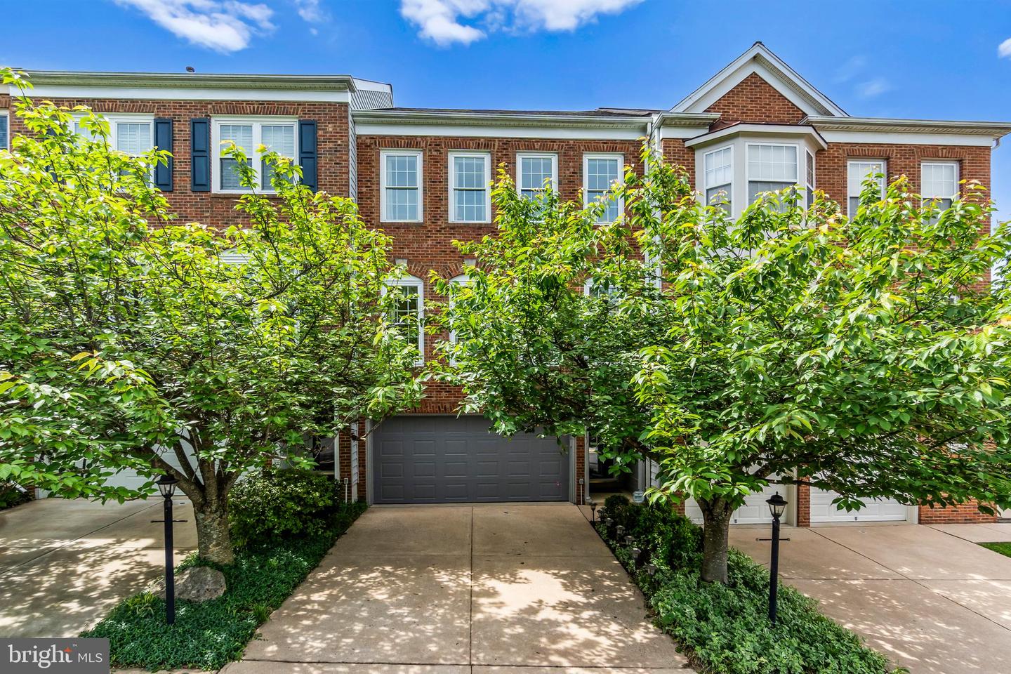 6249 AUBURN LEAF LN, ALEXANDRIA, Virginia 22312, 3 Bedrooms Bedrooms, ,2 BathroomsBathrooms,Residential,For sale,6249 AUBURN LEAF LN,VAFX2242750 MLS # VAFX2242750