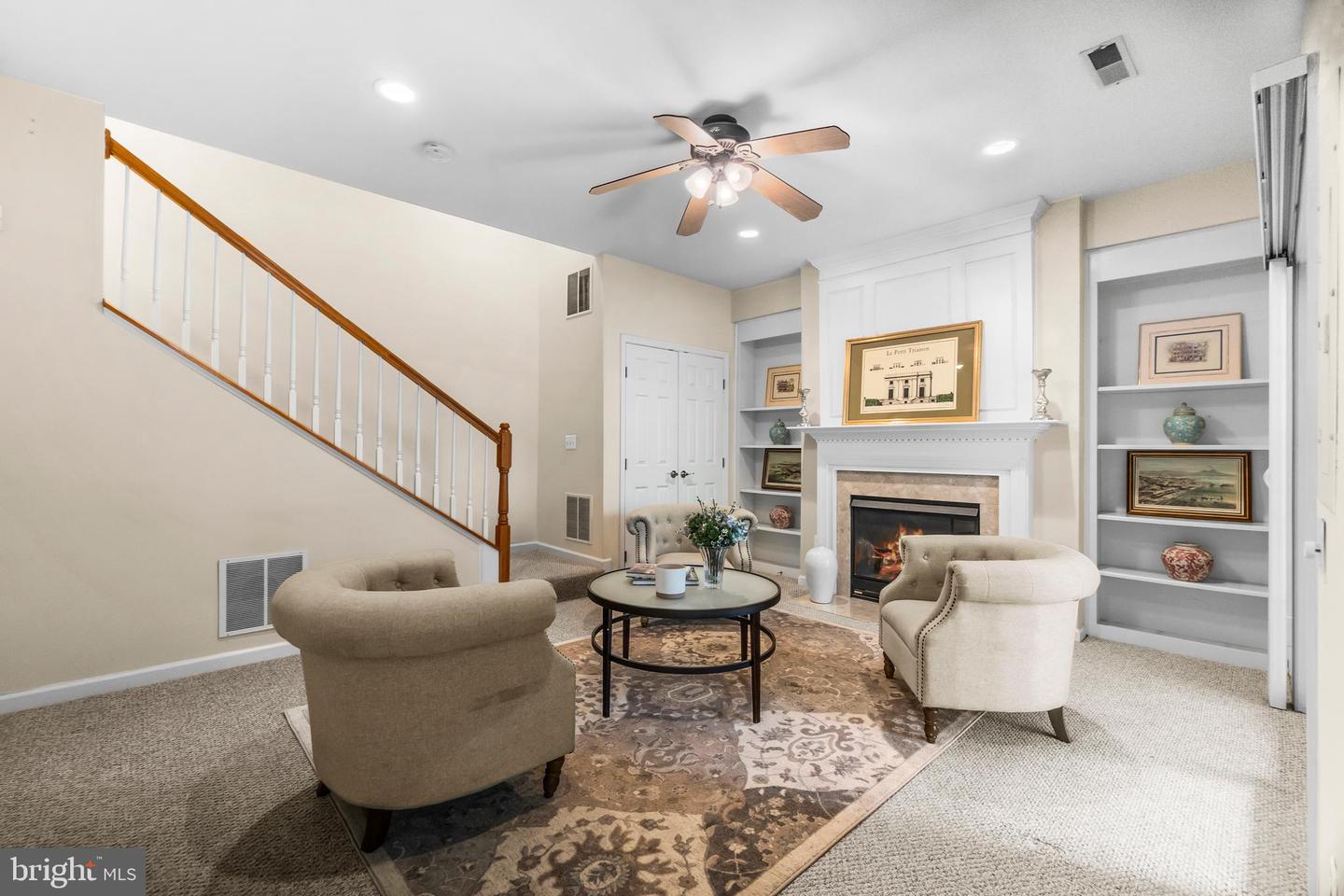 6249 AUBURN LEAF LN, ALEXANDRIA, Virginia 22312, 3 Bedrooms Bedrooms, ,2 BathroomsBathrooms,Residential,For sale,6249 AUBURN LEAF LN,VAFX2242750 MLS # VAFX2242750