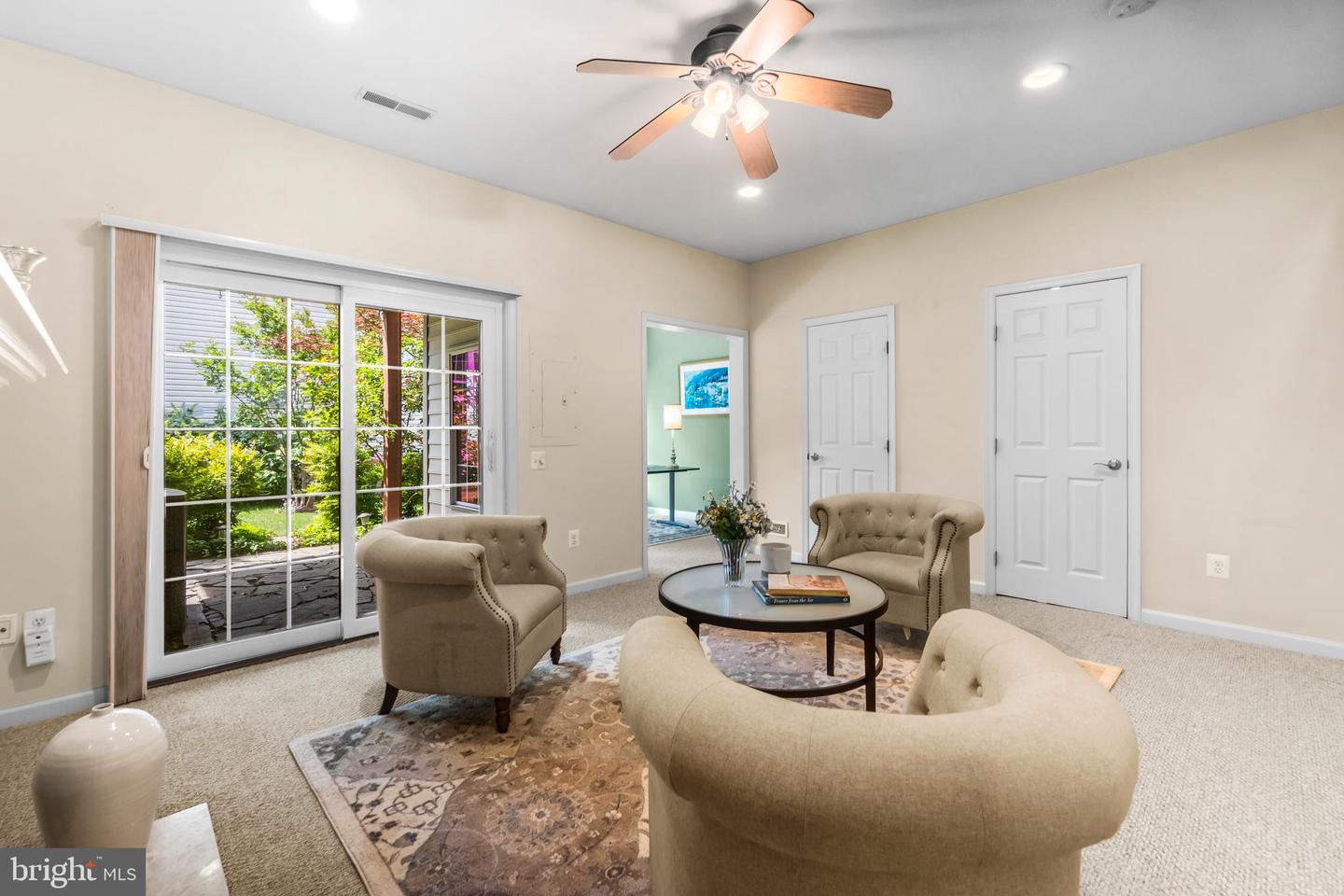 6249 AUBURN LEAF LN, ALEXANDRIA, Virginia 22312, 3 Bedrooms Bedrooms, ,2 BathroomsBathrooms,Residential,For sale,6249 AUBURN LEAF LN,VAFX2242750 MLS # VAFX2242750