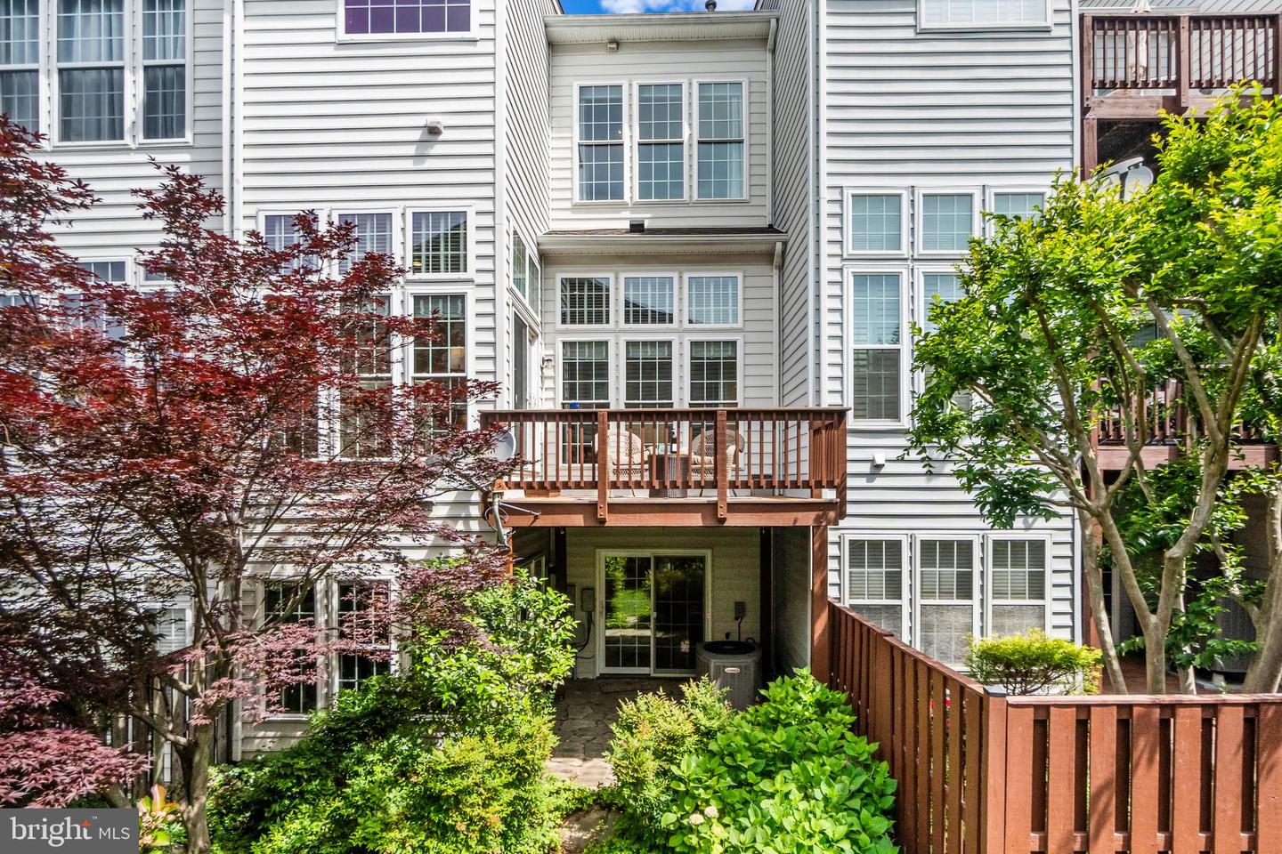 6249 AUBURN LEAF LN, ALEXANDRIA, Virginia 22312, 3 Bedrooms Bedrooms, ,2 BathroomsBathrooms,Residential,For sale,6249 AUBURN LEAF LN,VAFX2242750 MLS # VAFX2242750