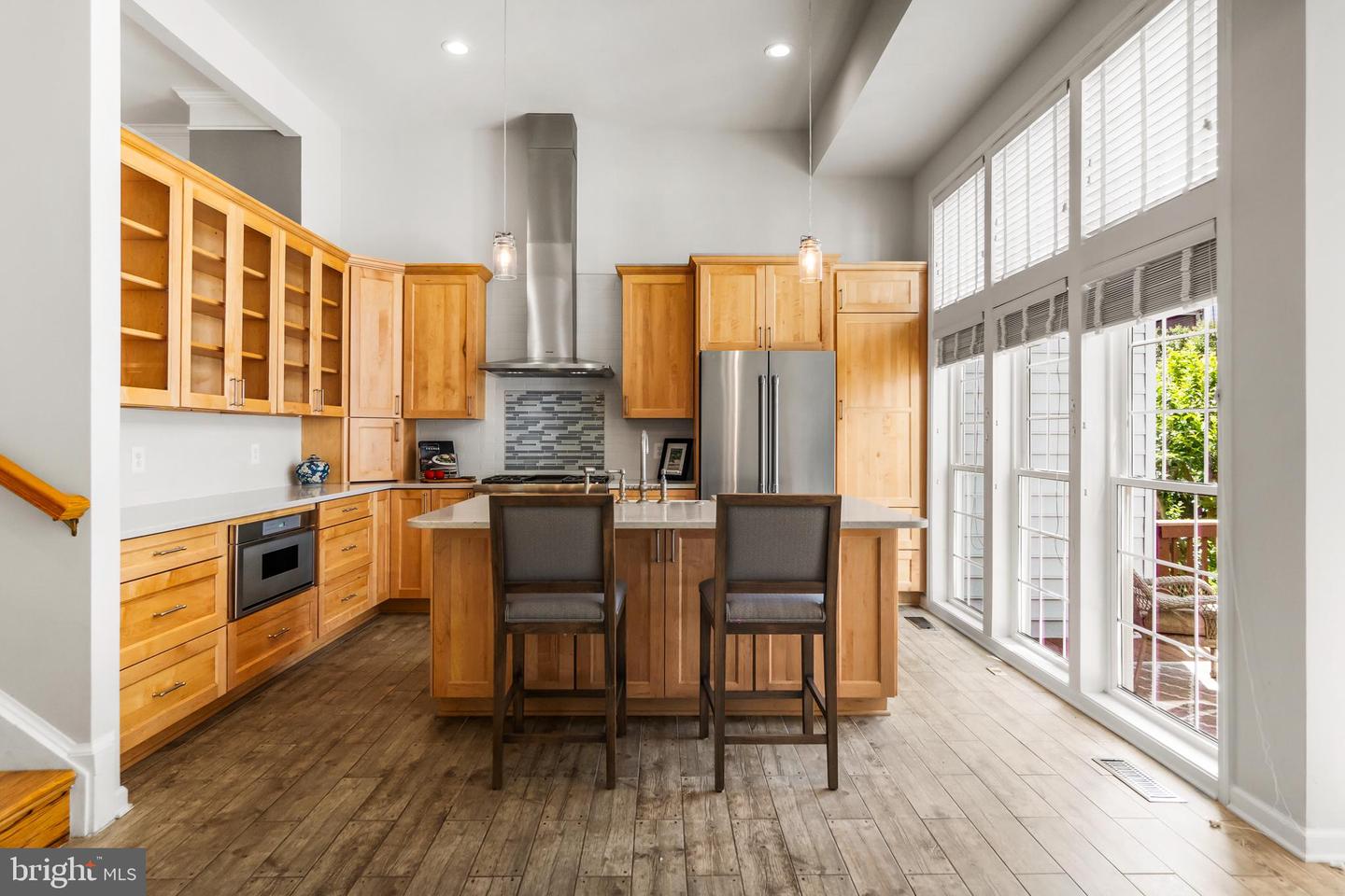 6249 AUBURN LEAF LN, ALEXANDRIA, Virginia 22312, 3 Bedrooms Bedrooms, ,2 BathroomsBathrooms,Residential,For sale,6249 AUBURN LEAF LN,VAFX2242750 MLS # VAFX2242750