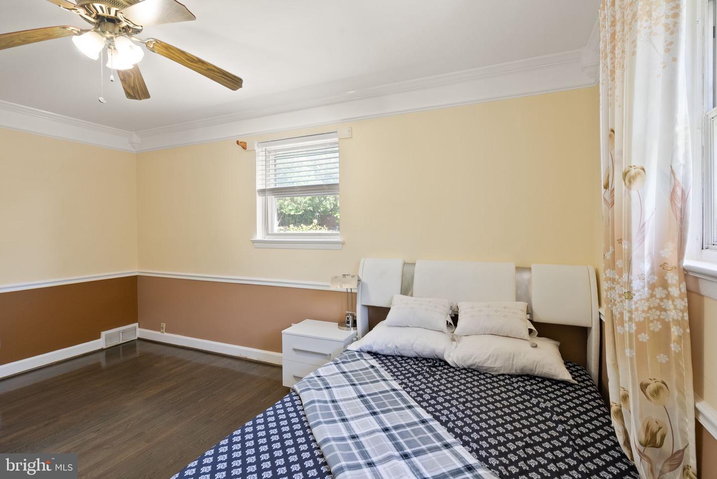 7434 DICKENSON ST, SPRINGFIELD, Virginia 22150, 4 Bedrooms Bedrooms, ,2 BathroomsBathrooms,Residential,For sale,7434 DICKENSON ST,VAFX2242598 MLS # VAFX2242598