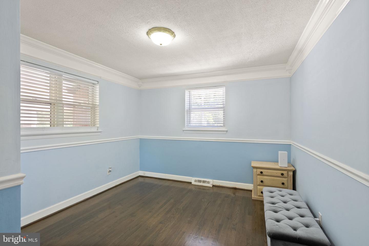 7434 DICKENSON ST, SPRINGFIELD, Virginia 22150, 4 Bedrooms Bedrooms, ,2 BathroomsBathrooms,Residential,For sale,7434 DICKENSON ST,VAFX2242598 MLS # VAFX2242598