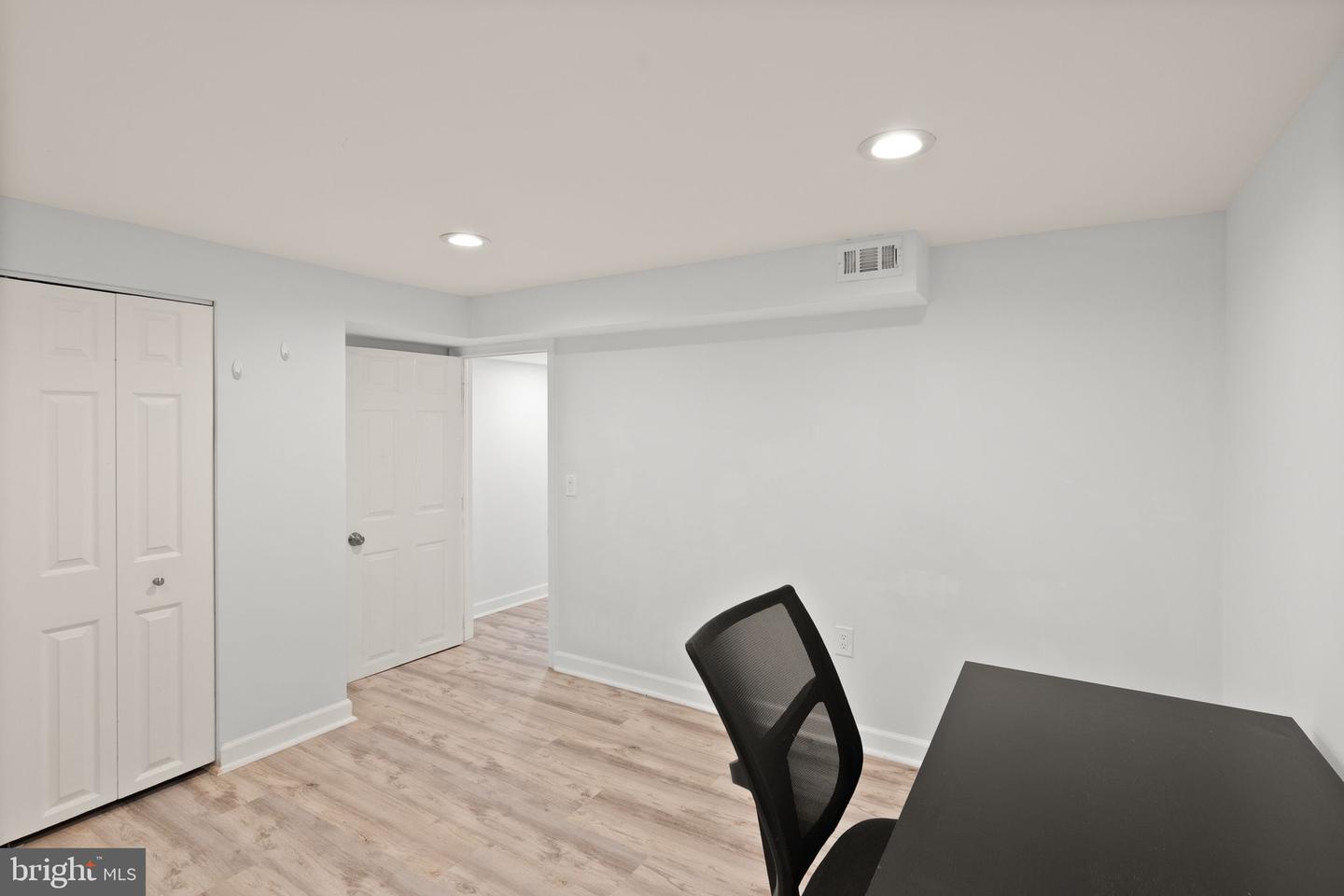 7434 DICKENSON ST, SPRINGFIELD, Virginia 22150, 4 Bedrooms Bedrooms, ,2 BathroomsBathrooms,Residential,For sale,7434 DICKENSON ST,VAFX2242598 MLS # VAFX2242598