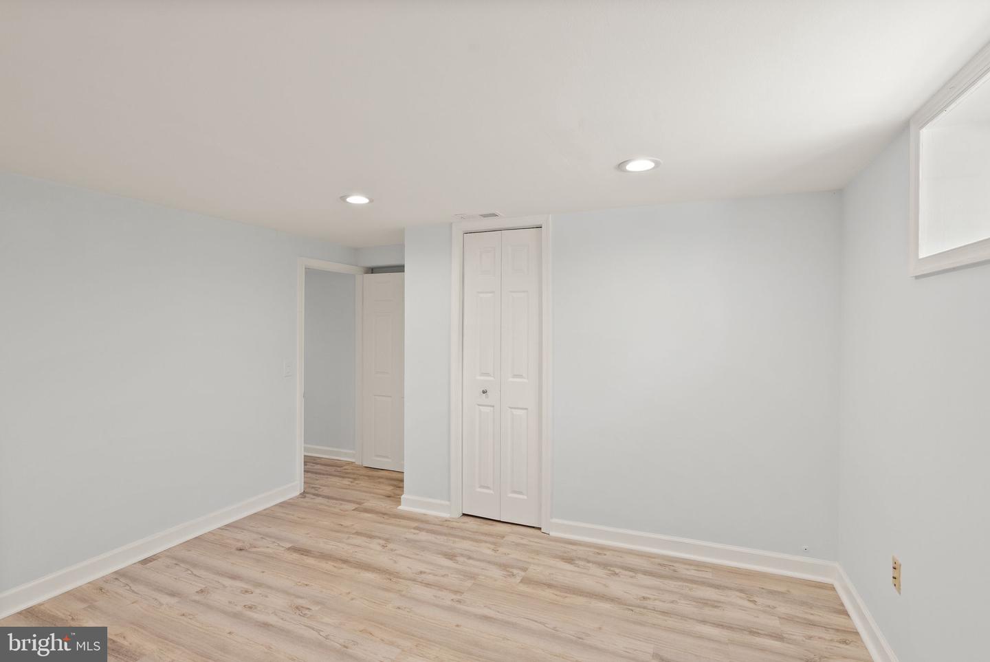 7434 DICKENSON ST, SPRINGFIELD, Virginia 22150, 4 Bedrooms Bedrooms, ,2 BathroomsBathrooms,Residential,For sale,7434 DICKENSON ST,VAFX2242598 MLS # VAFX2242598