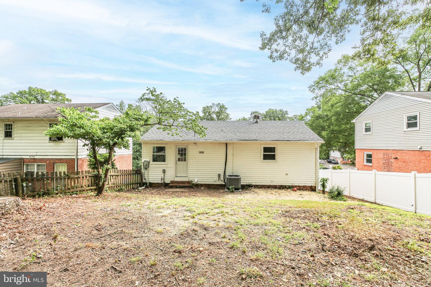 171 LONGSTREET AVE, FREDERICKSBURG, Virginia 22401, 3 Bedrooms Bedrooms, ,2 BathroomsBathrooms,Residential,For sale,171 LONGSTREET AVE,VAFB2008288 MLS # VAFB2008288