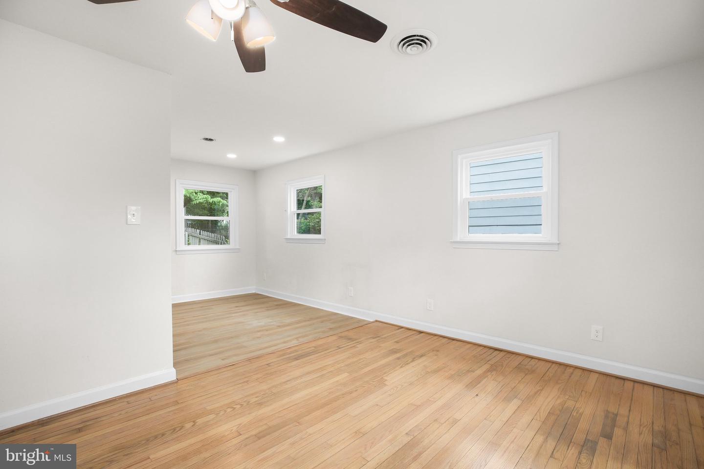 171 LONGSTREET AVE, FREDERICKSBURG, Virginia 22401, 3 Bedrooms Bedrooms, ,2 BathroomsBathrooms,Residential,For sale,171 LONGSTREET AVE,VAFB2008288 MLS # VAFB2008288