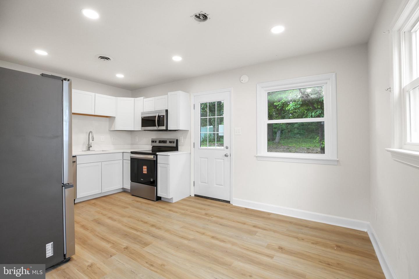 171 LONGSTREET AVE, FREDERICKSBURG, Virginia 22401, 3 Bedrooms Bedrooms, ,2 BathroomsBathrooms,Residential,For sale,171 LONGSTREET AVE,VAFB2008288 MLS # VAFB2008288