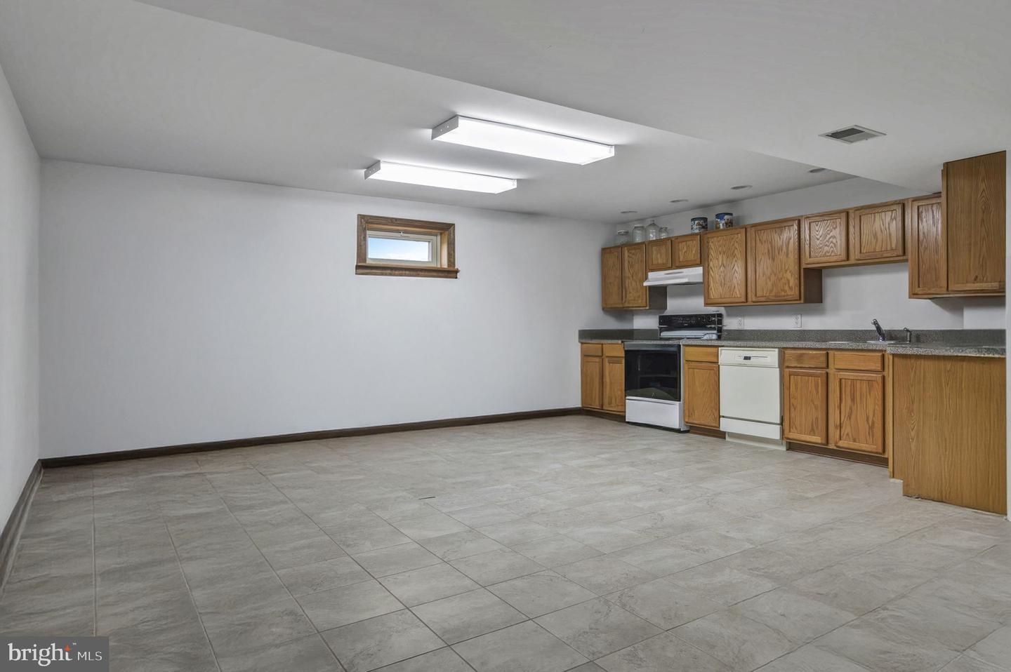 2277 POPLAR RD, STAFFORD, Virginia 22556, 5 Bedrooms Bedrooms, ,5 BathroomsBathrooms,Residential,For sale,2277 POPLAR RD,VAST2039132 MLS # VAST2039132
