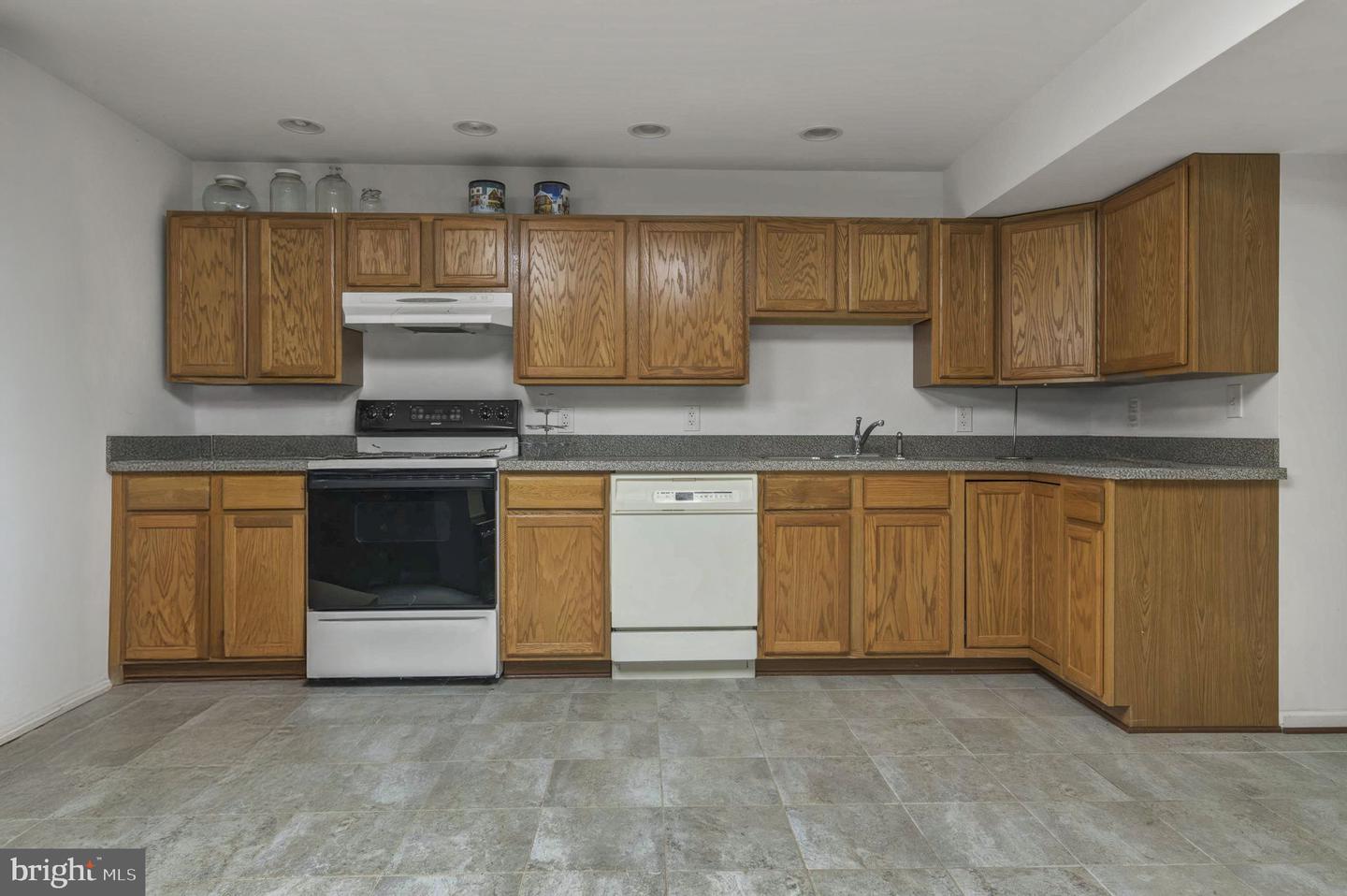 2277 POPLAR RD, STAFFORD, Virginia 22556, 5 Bedrooms Bedrooms, ,5 BathroomsBathrooms,Residential,For sale,2277 POPLAR RD,VAST2039132 MLS # VAST2039132