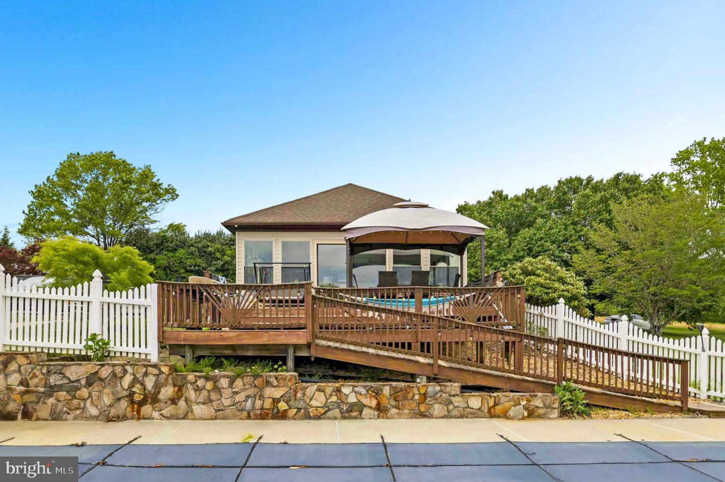2277 POPLAR RD, STAFFORD, Virginia 22556, 5 Bedrooms Bedrooms, ,5 BathroomsBathrooms,Residential,For sale,2277 POPLAR RD,VAST2039132 MLS # VAST2039132