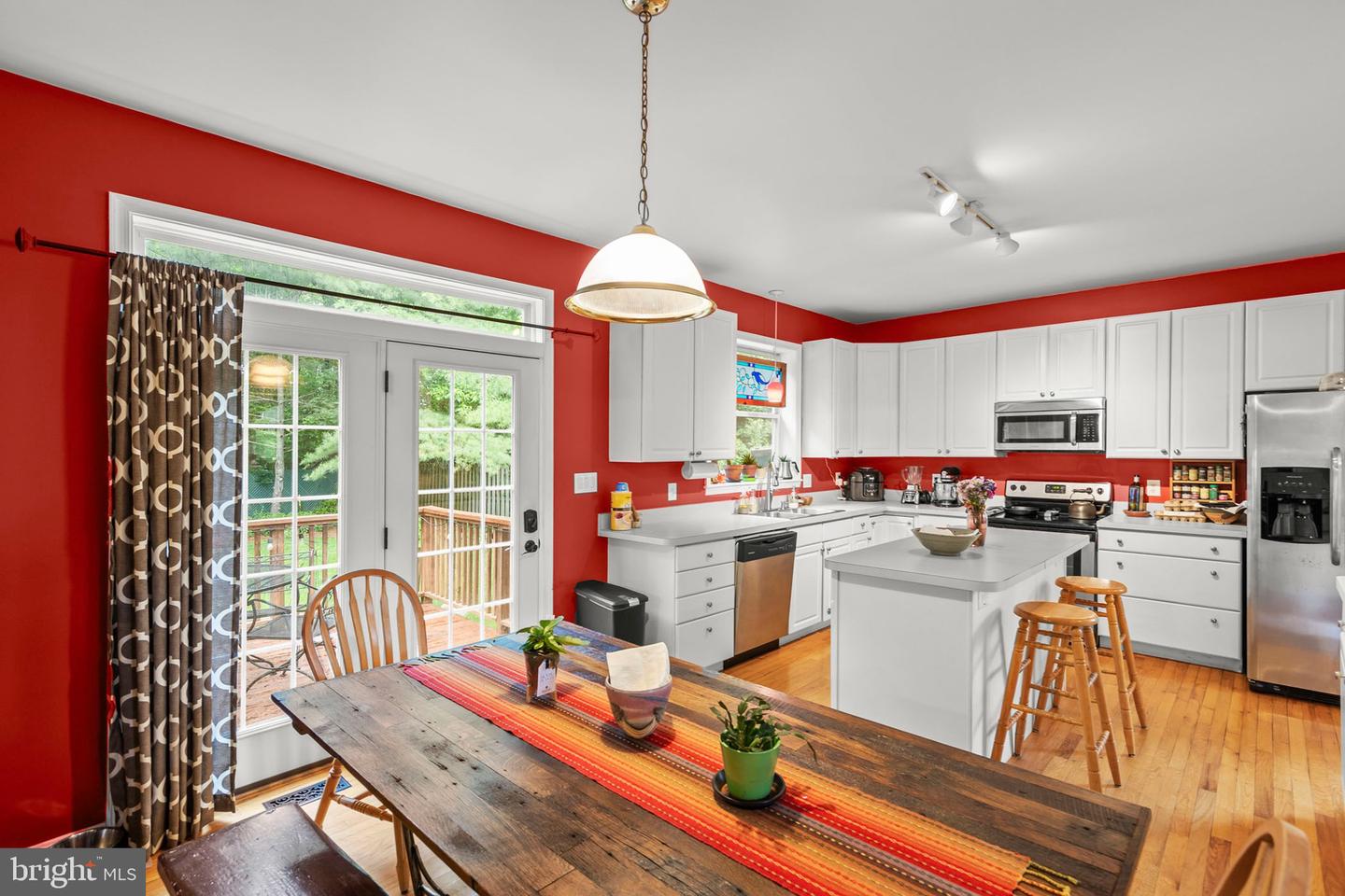 419 WESTSIDE STATION DR, WINCHESTER, Virginia 22601, 4 Bedrooms Bedrooms, ,3 BathroomsBathrooms,Residential,For sale,419 WESTSIDE STATION DR,VAFV2034368 MLS # VAFV2034368