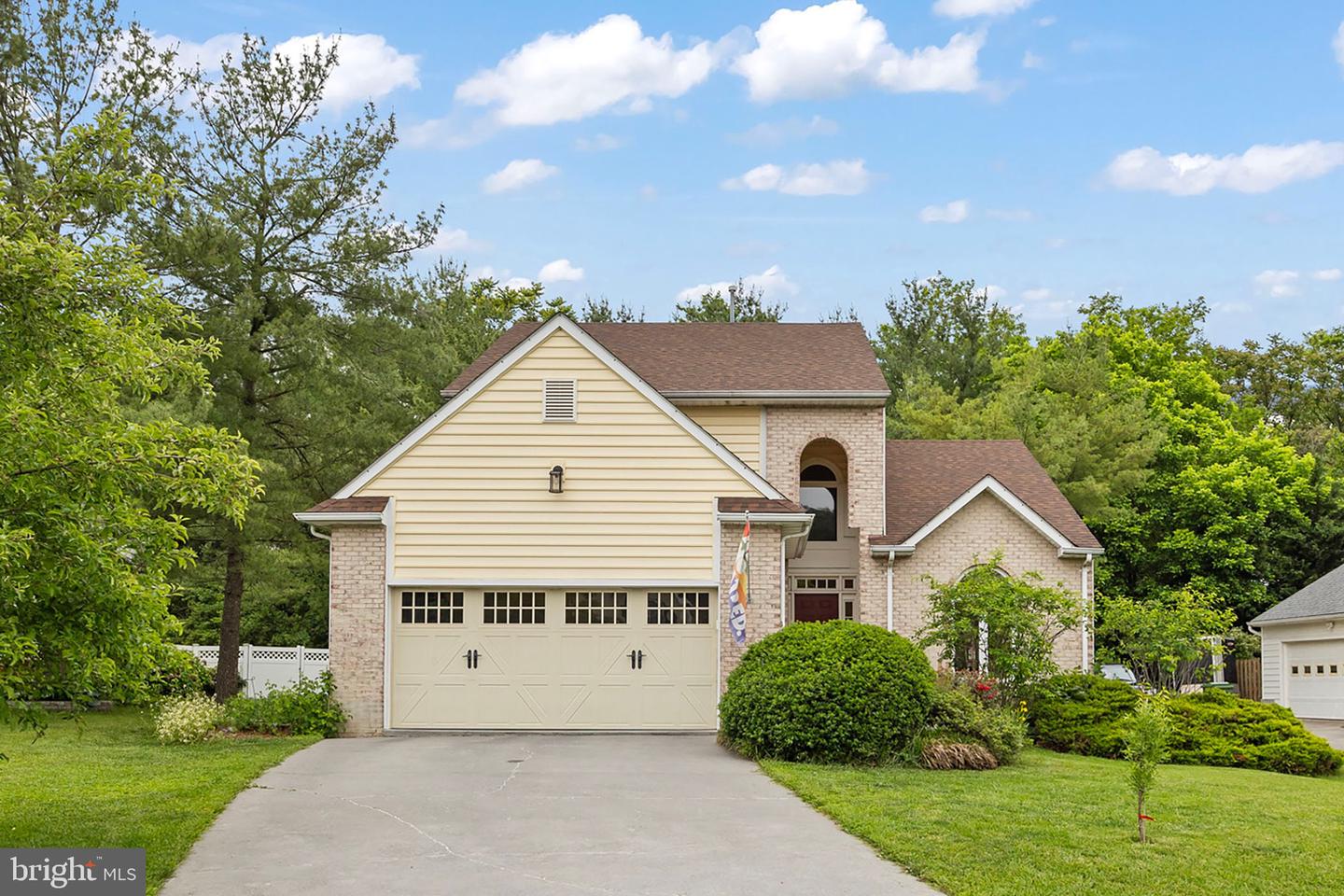 419 WESTSIDE STATION DR, WINCHESTER, Virginia 22601, 4 Bedrooms Bedrooms, ,3 BathroomsBathrooms,Residential,For sale,419 WESTSIDE STATION DR,VAFV2034368 MLS # VAFV2034368