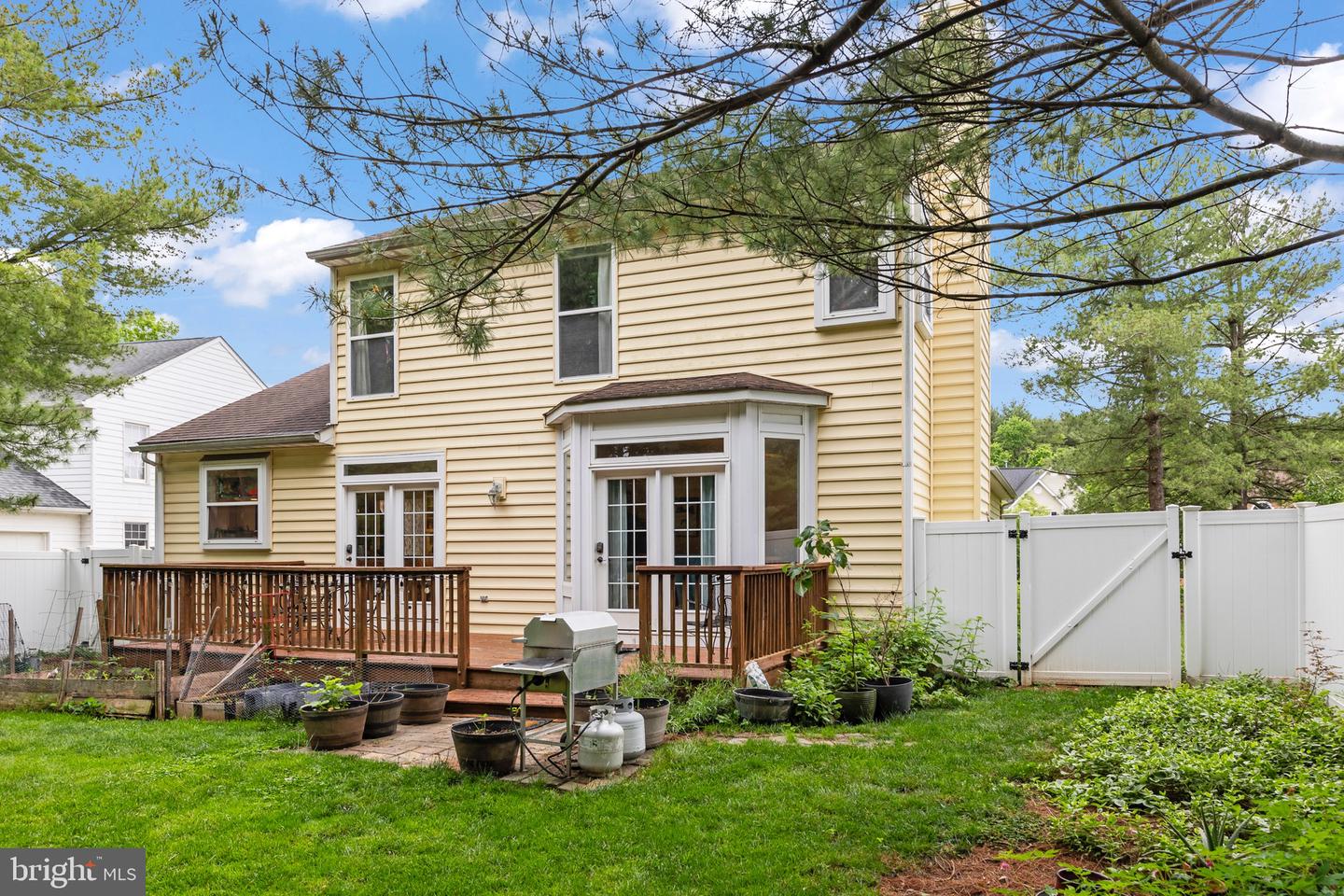 419 WESTSIDE STATION DR, WINCHESTER, Virginia 22601, 4 Bedrooms Bedrooms, ,3 BathroomsBathrooms,Residential,For sale,419 WESTSIDE STATION DR,VAFV2034368 MLS # VAFV2034368