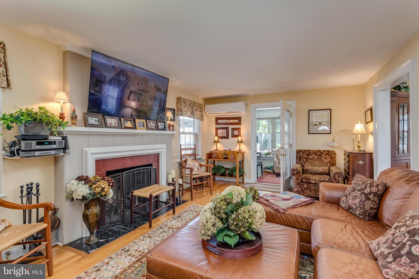 336 MILLER ST, WINCHESTER, Virginia 22601, 3 Bedrooms Bedrooms, ,2 BathroomsBathrooms,Residential,For sale,336 MILLER ST,VAWI2007736 MLS # VAWI2007736