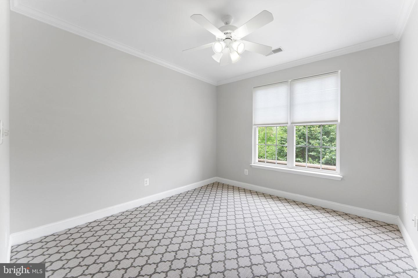 13891 CHELMSFORD DR #201, GAINESVILLE, Virginia 20155, 2 Bedrooms Bedrooms, ,2 BathroomsBathrooms,Residential,For sale,13891 CHELMSFORD DR #201,VAPW2095364 MLS # VAPW2095364