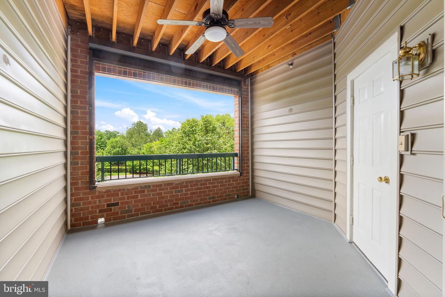 13891 CHELMSFORD DR #201, GAINESVILLE, Virginia 20155, 2 Bedrooms Bedrooms, ,2 BathroomsBathrooms,Residential,For sale,13891 CHELMSFORD DR #201,VAPW2095364 MLS # VAPW2095364