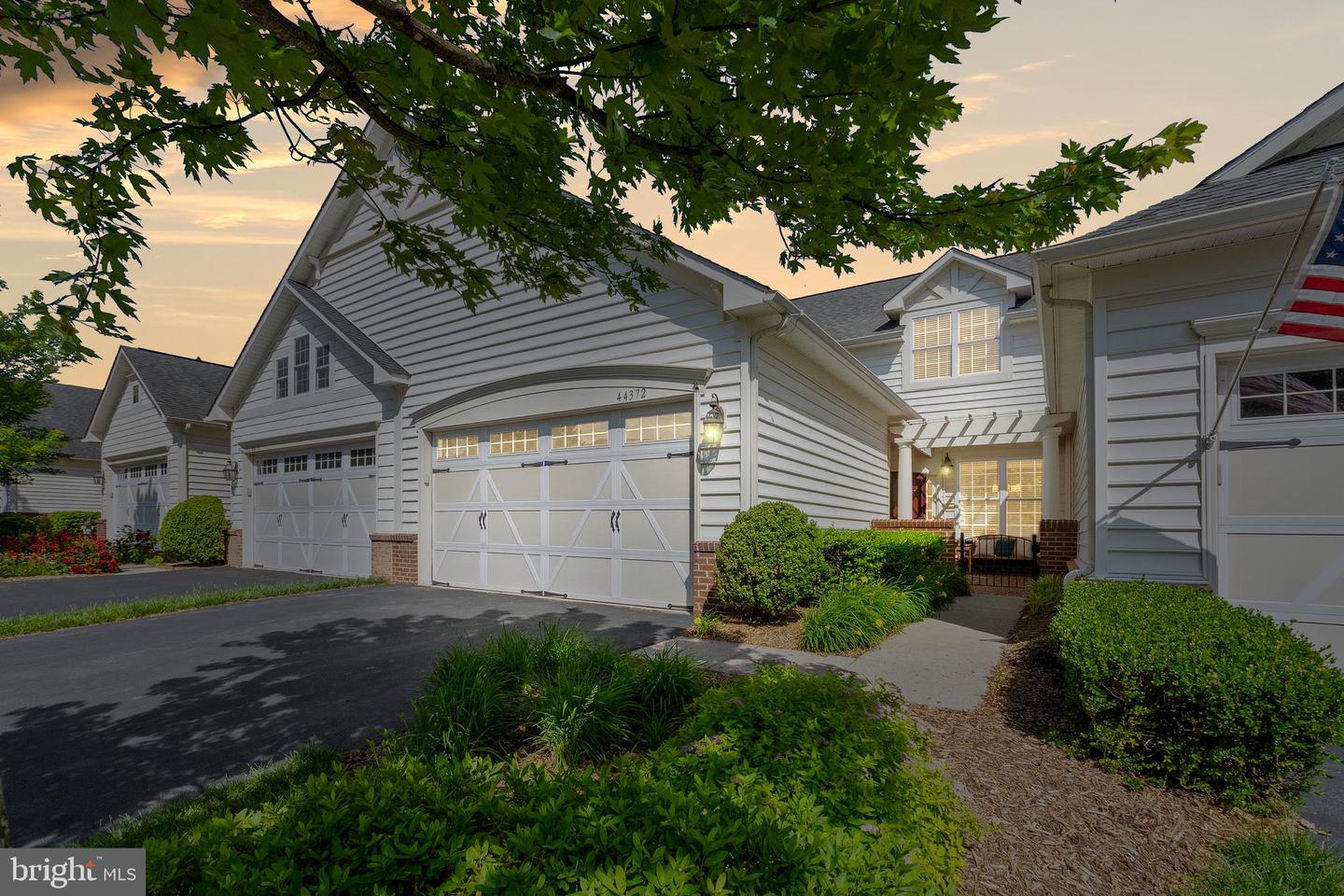 44372 SUNSET MAPLE DR, ASHBURN, Virginia 20147, 3 Bedrooms Bedrooms, ,2 BathroomsBathrooms,Residential,For sale,44372 SUNSET MAPLE DR,VALO2097602 MLS # VALO2097602