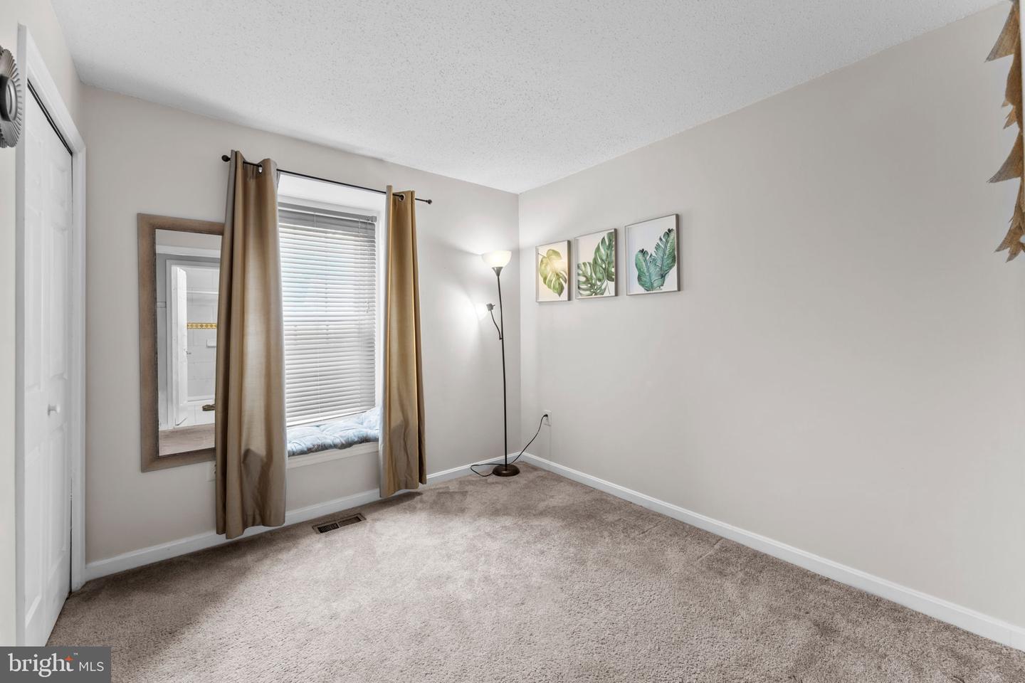 8091 WHITLERS CREEK CT, SPRINGFIELD, Virginia 22152, 4 Bedrooms Bedrooms, ,3 BathroomsBathrooms,Residential,For sale,8091 WHITLERS CREEK CT,VAFX2242734 MLS # VAFX2242734